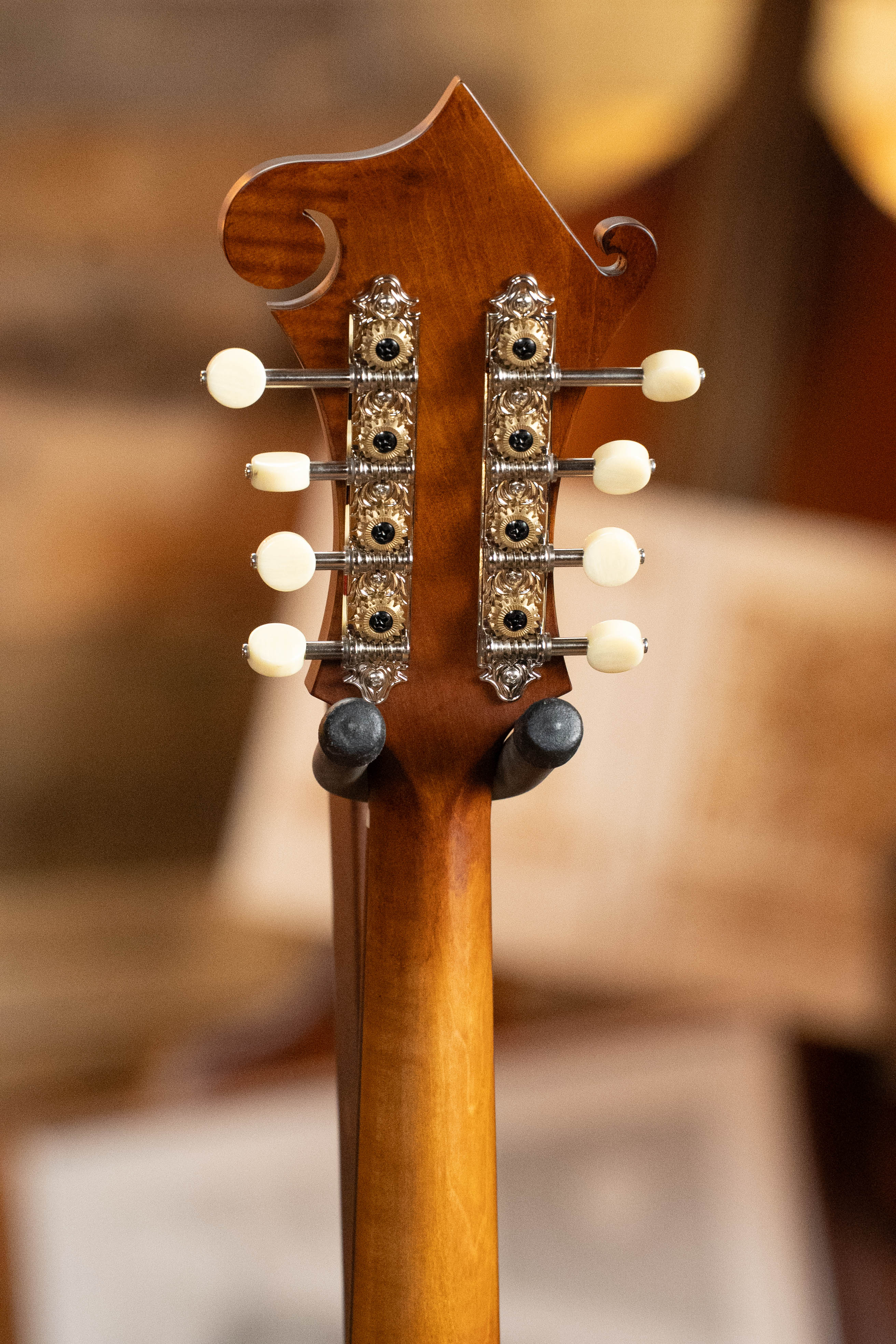 PRE-ORDER DEPOSIT ONLY *New 2026 Model* Eastman MD315 Wide Nut Adirondack/Maple F-Style Mandolin