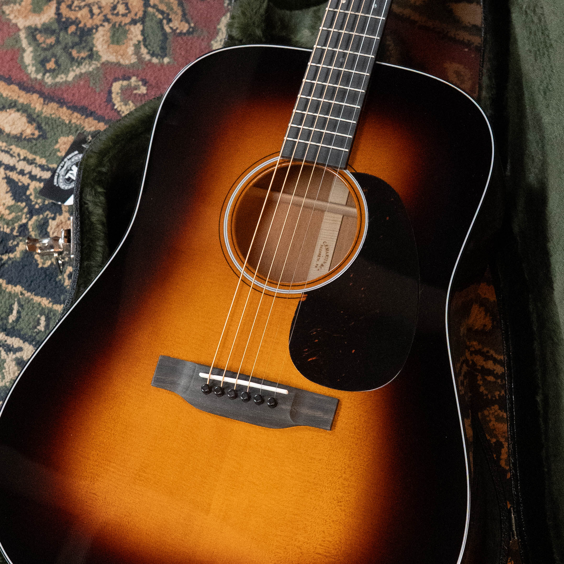 Martin D-18 Spruce/Mahogany 1935 Gloss Sunburst Finish Dreadnought Acoustic Guitar #8004