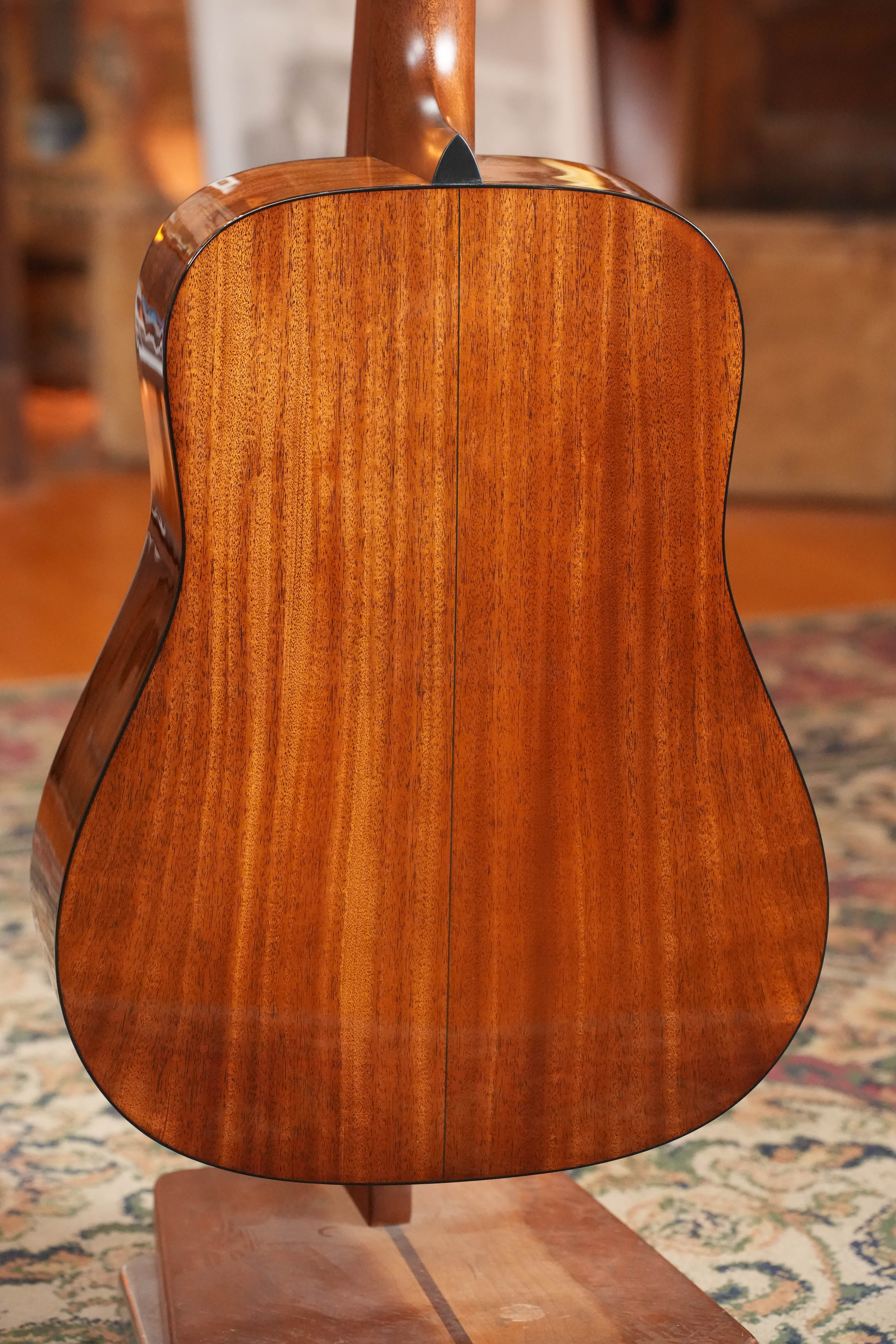 Martin D-18 Spruce/Mahogany Gloss Finish Dreadnought Acoustic Guitar #5420