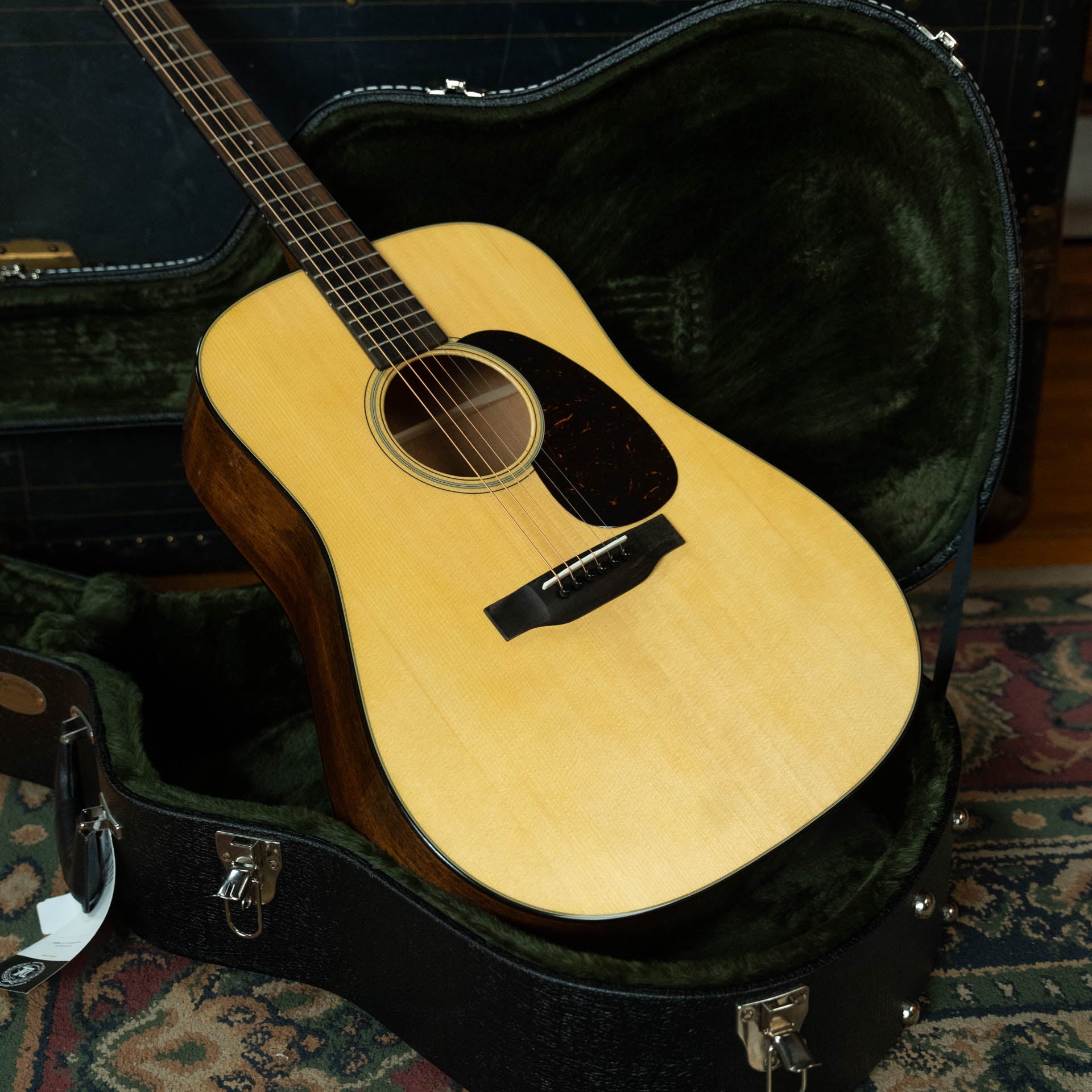 Martin D-18 Spruce/Mahogany Gloss Finish Dreadnought Acoustic Guitar #9103