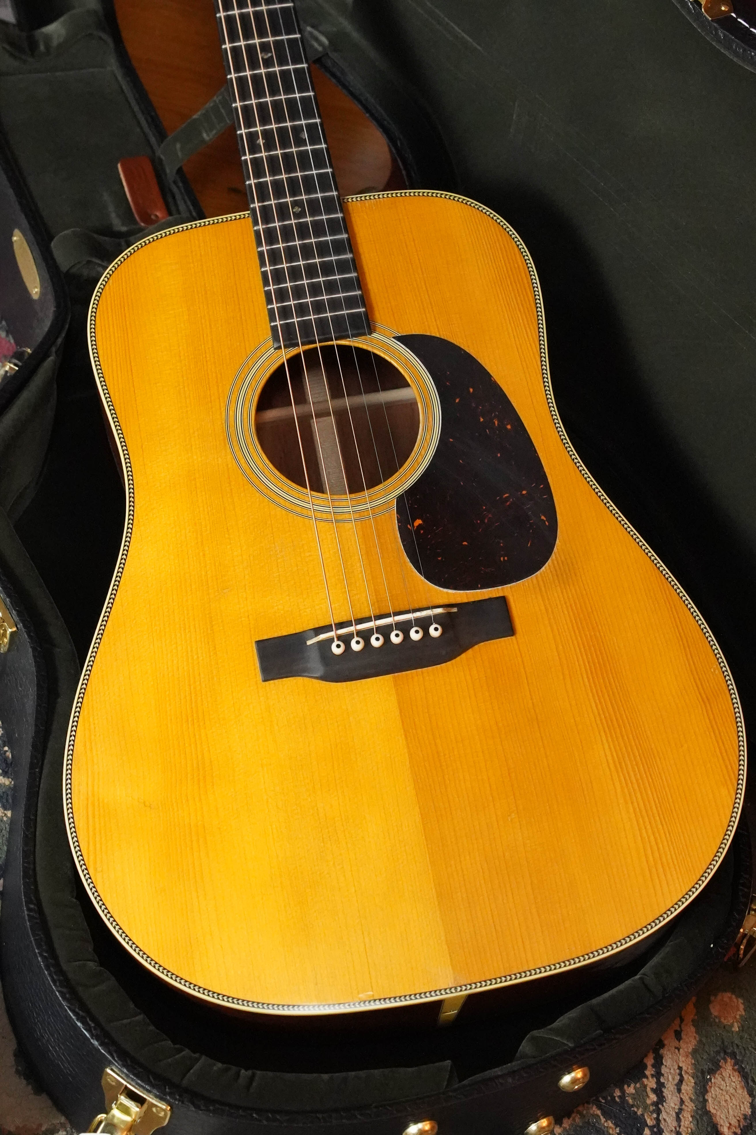 Martin D-28 Authentic 1937 Aged Adirondack/Guatemalan Rosewood Dreadnought Acoustic Guitar #4559