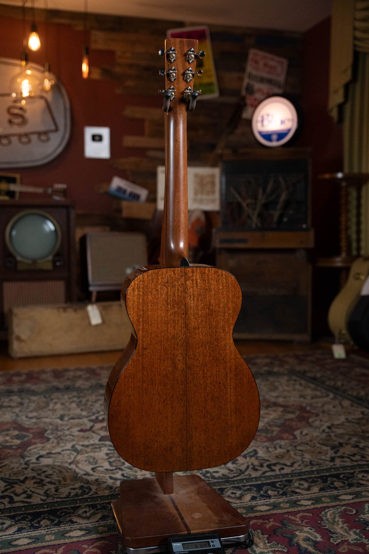 Martin OO-18 Joe Bonamassa Custom Signature Artist 1937 Sunburst OO Acoustic Guitar #4231