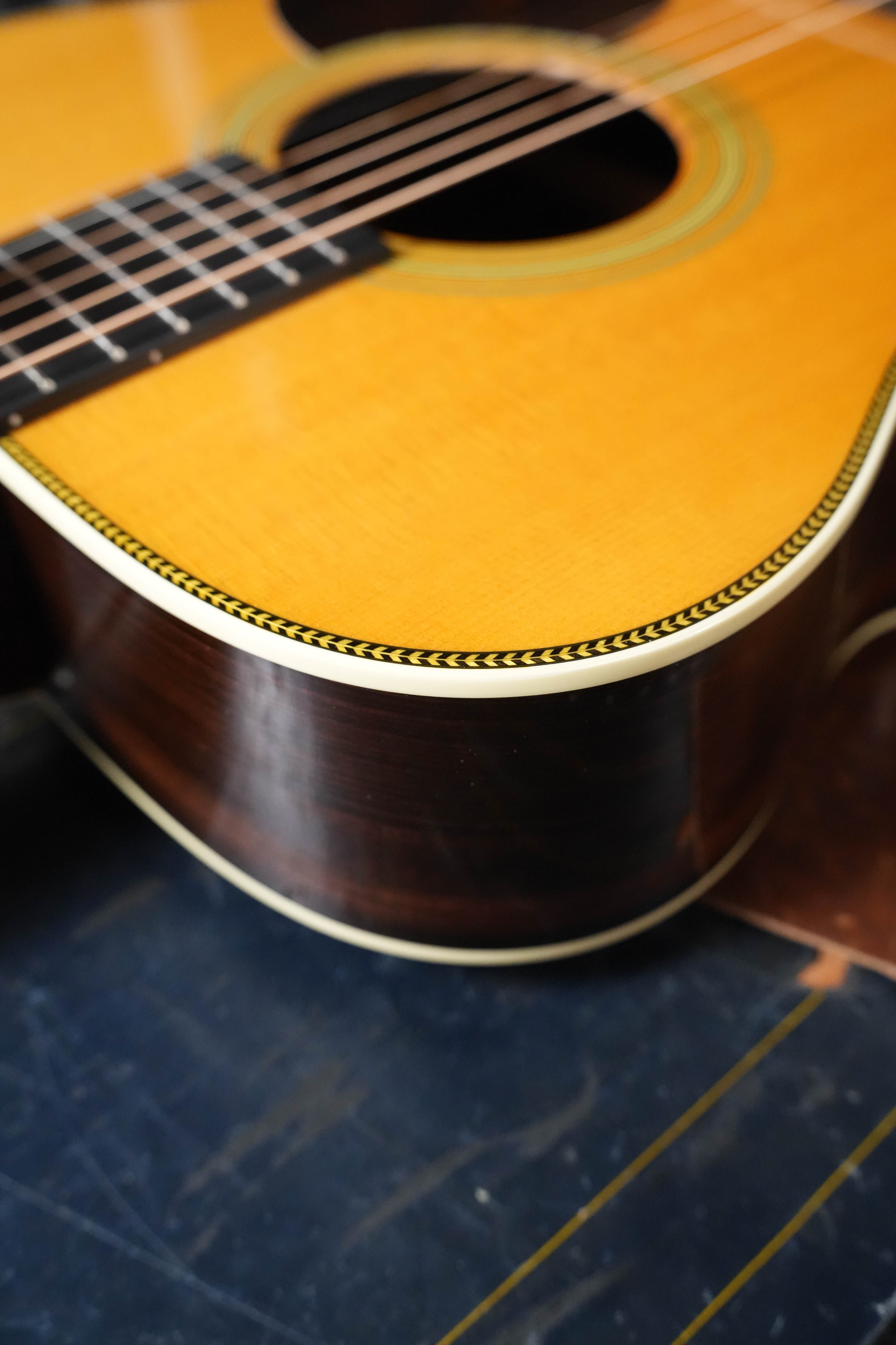 Martin OOO-28 Shawn Mendes Edition Acoustic Guitar #2304