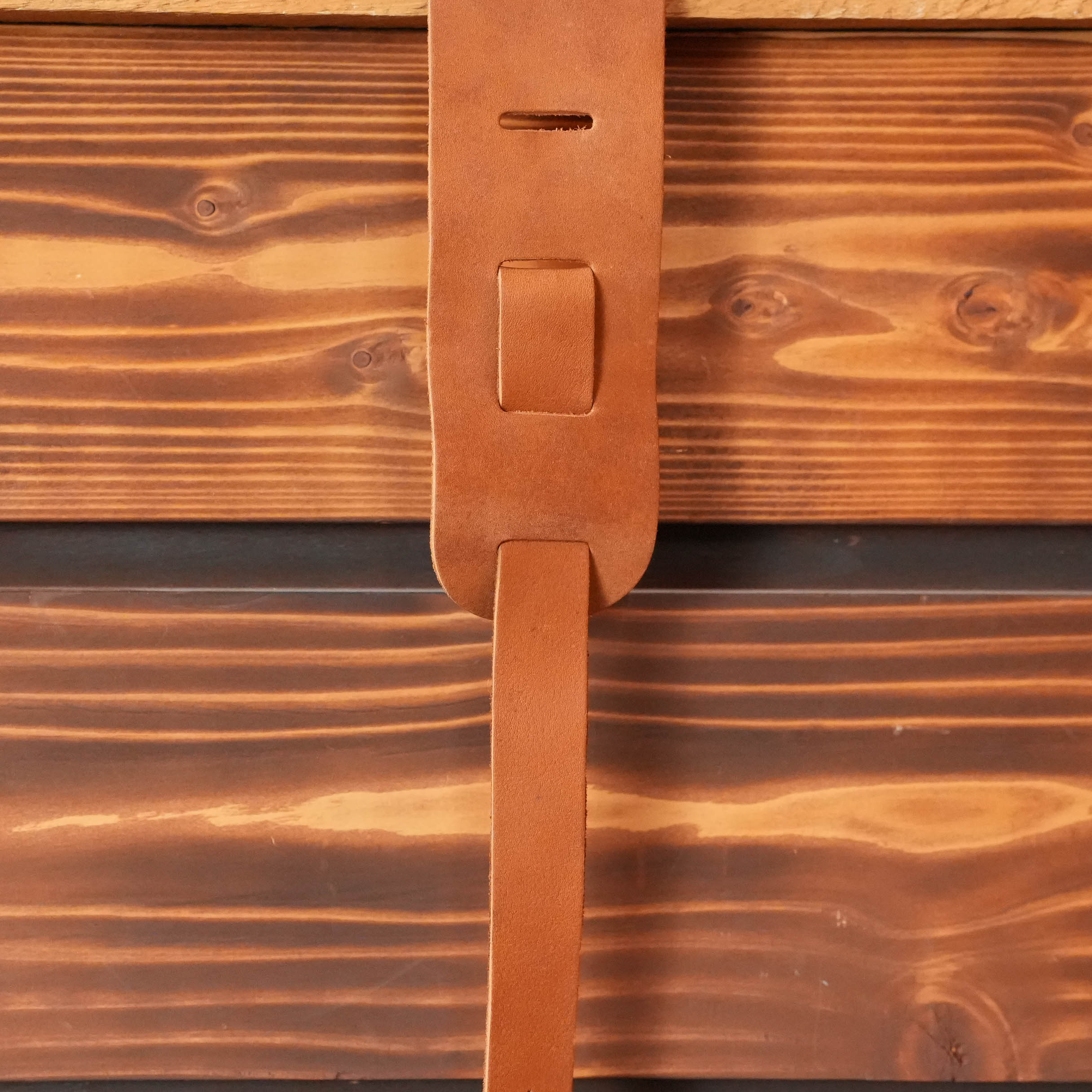 Martin Reversible Roughout StreetMaster Leather Guitar Strap