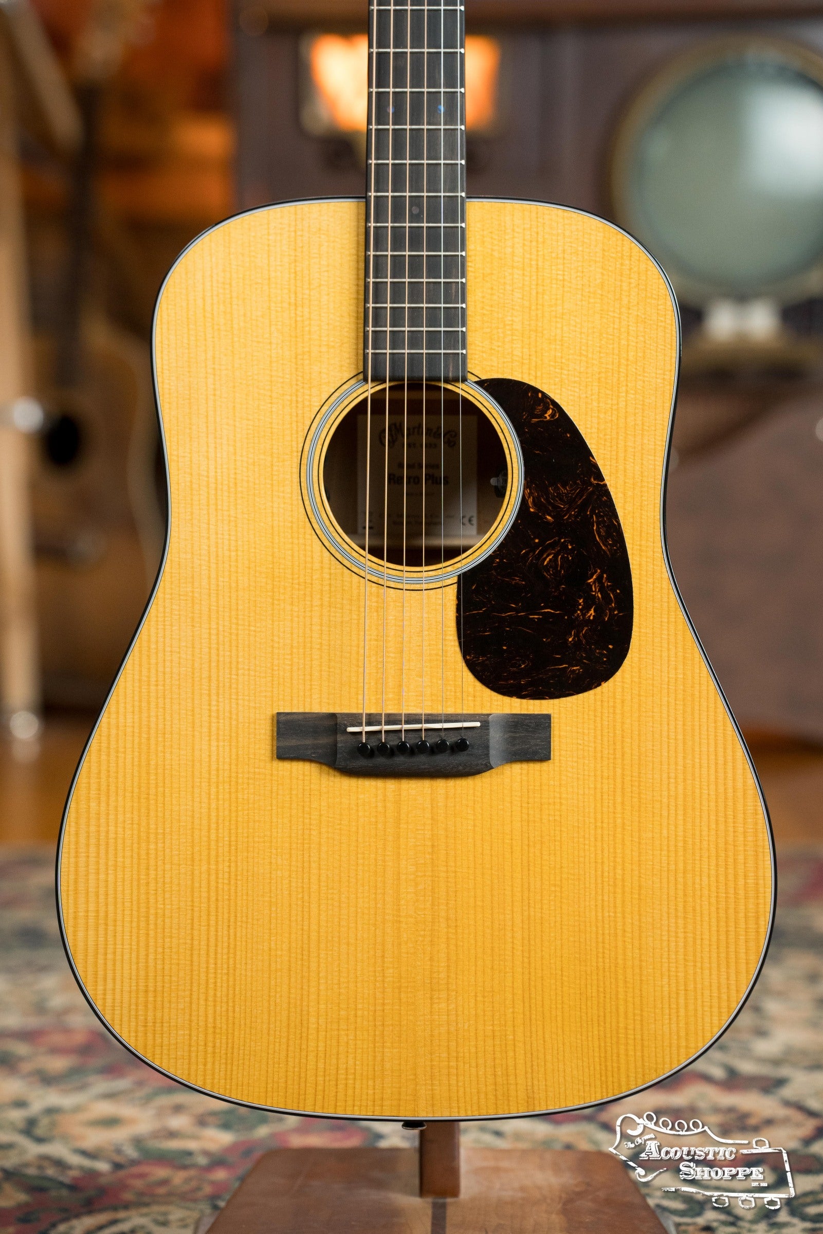 *New 2025 Model* Martin DE Retro Plus Torrefied Spruce/Mahogany Dreadnought Guitar w/Martin Electronics #0809