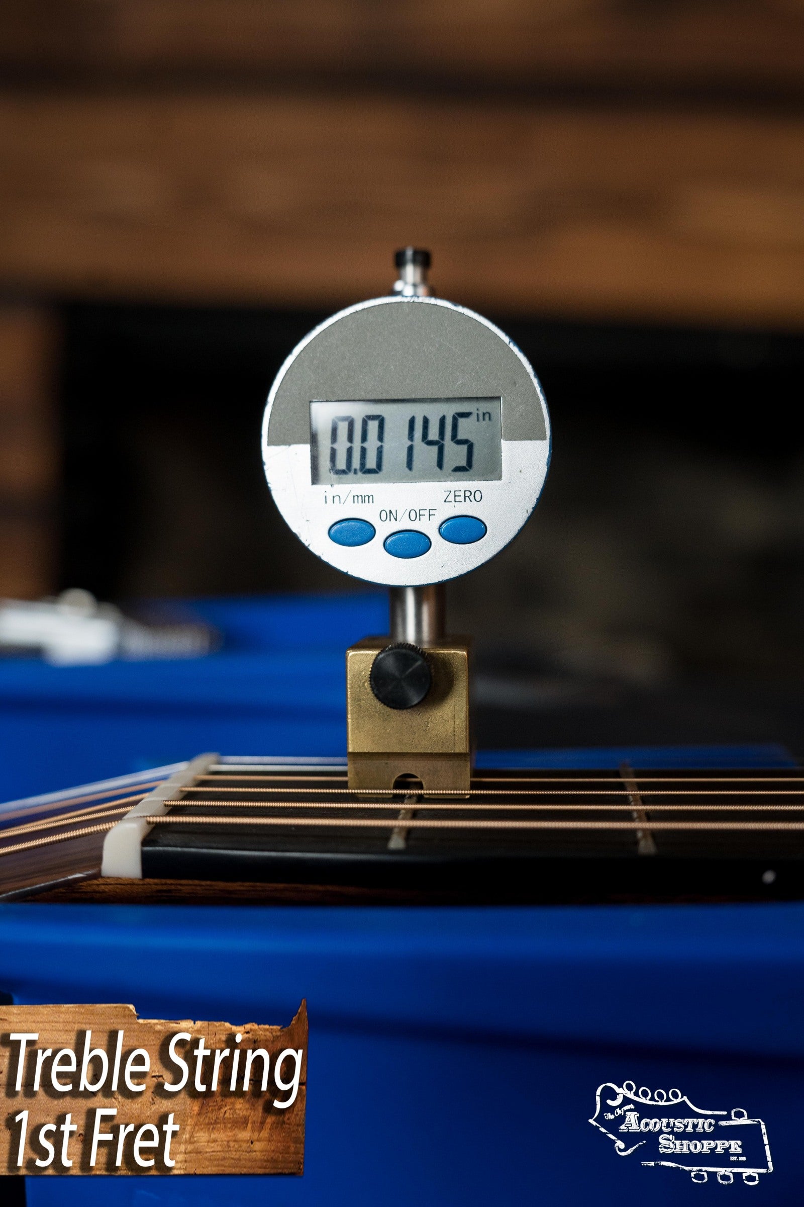 *New 2025 Model* Martin DE Retro Plus Torrefied Spruce/Mahogany Dreadnought Guitar w/Martin Electronics #0809