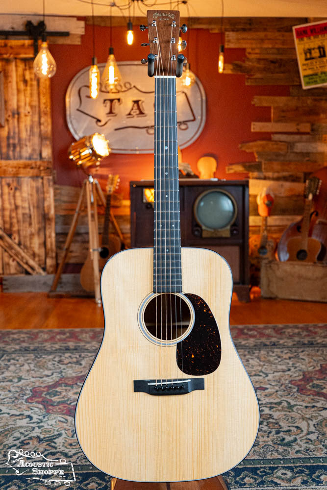 *Dread-Not Certified Used* Martin D-18 Authentic 1937 VTS Adirondack/Mahogany Authentic Dreadnought Acoustic Guitar #9356