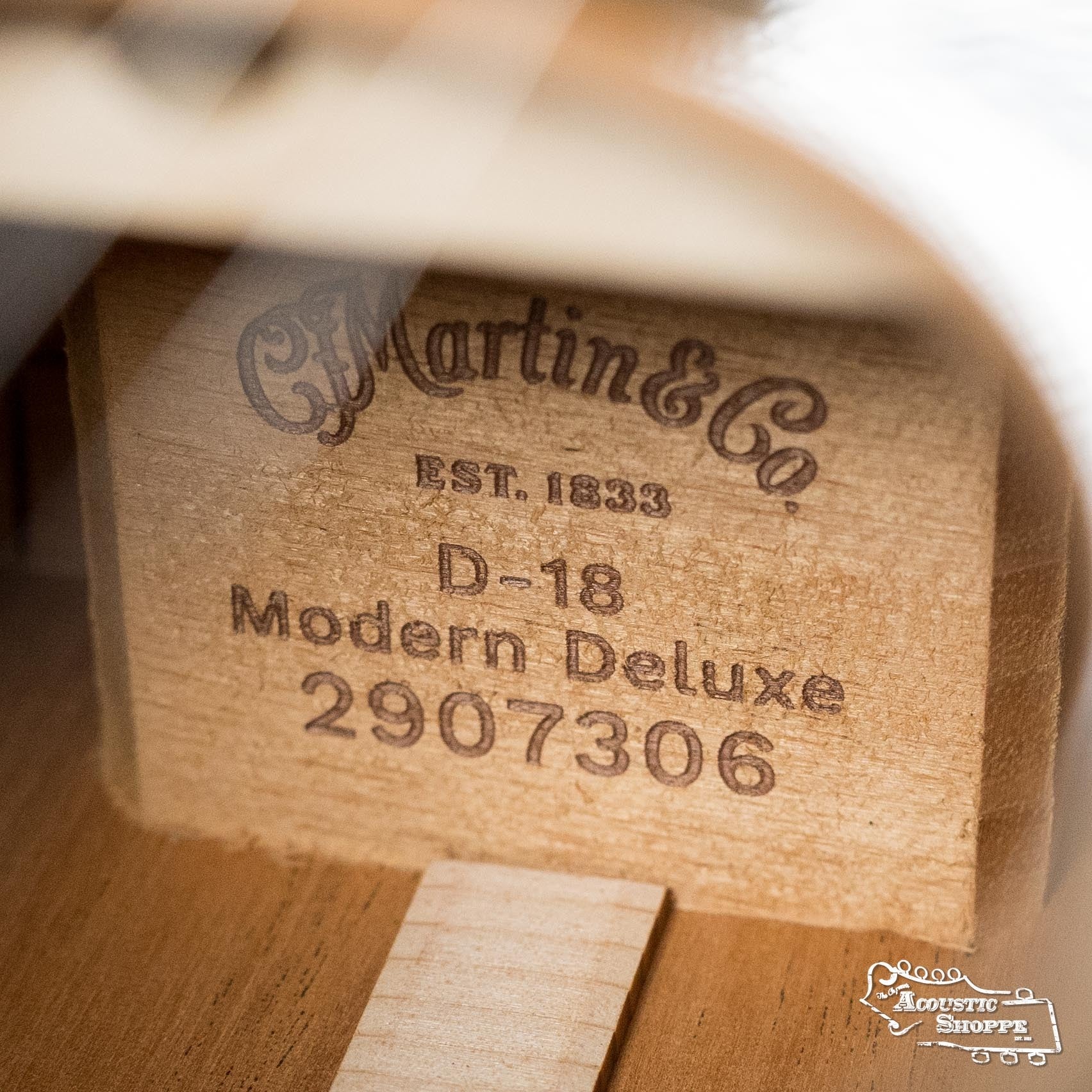 Martin D-18 Modern Deluxe Spruce VTS/Mahogany Dreadnought Acoustic Guitar #7306