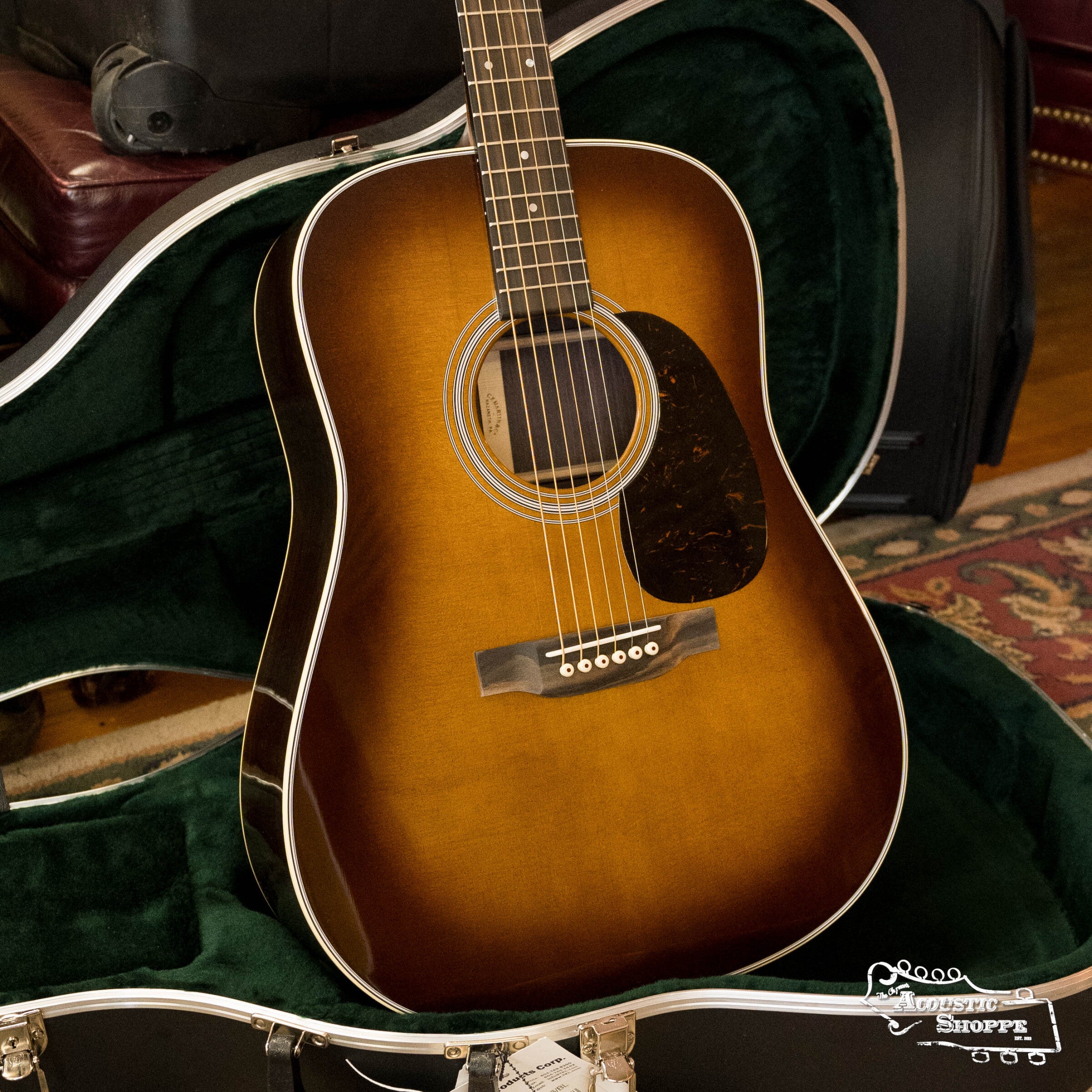 * Dread-Not Certified Floor Model * Martin D-28 Spruce/Indian Rosewood Ambertone Dreadnought Acoustic Guitar #9461