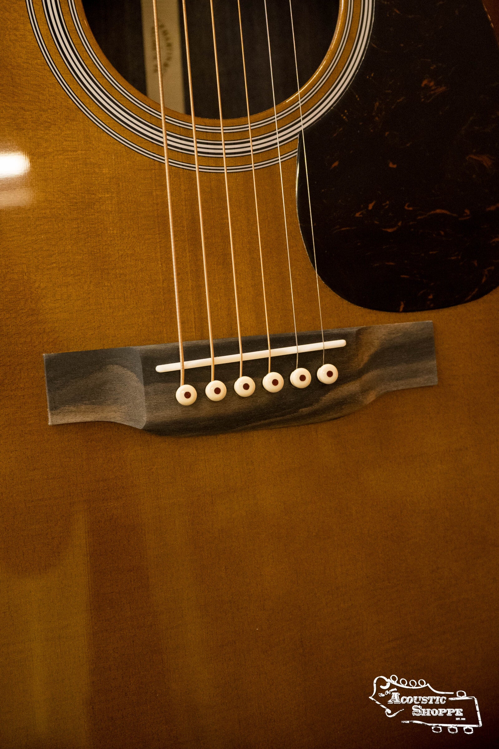 * Dread-Not Certified Floor Model * Martin D-28 Spruce/Indian Rosewood Ambertone Dreadnought Acoustic Guitar #9461