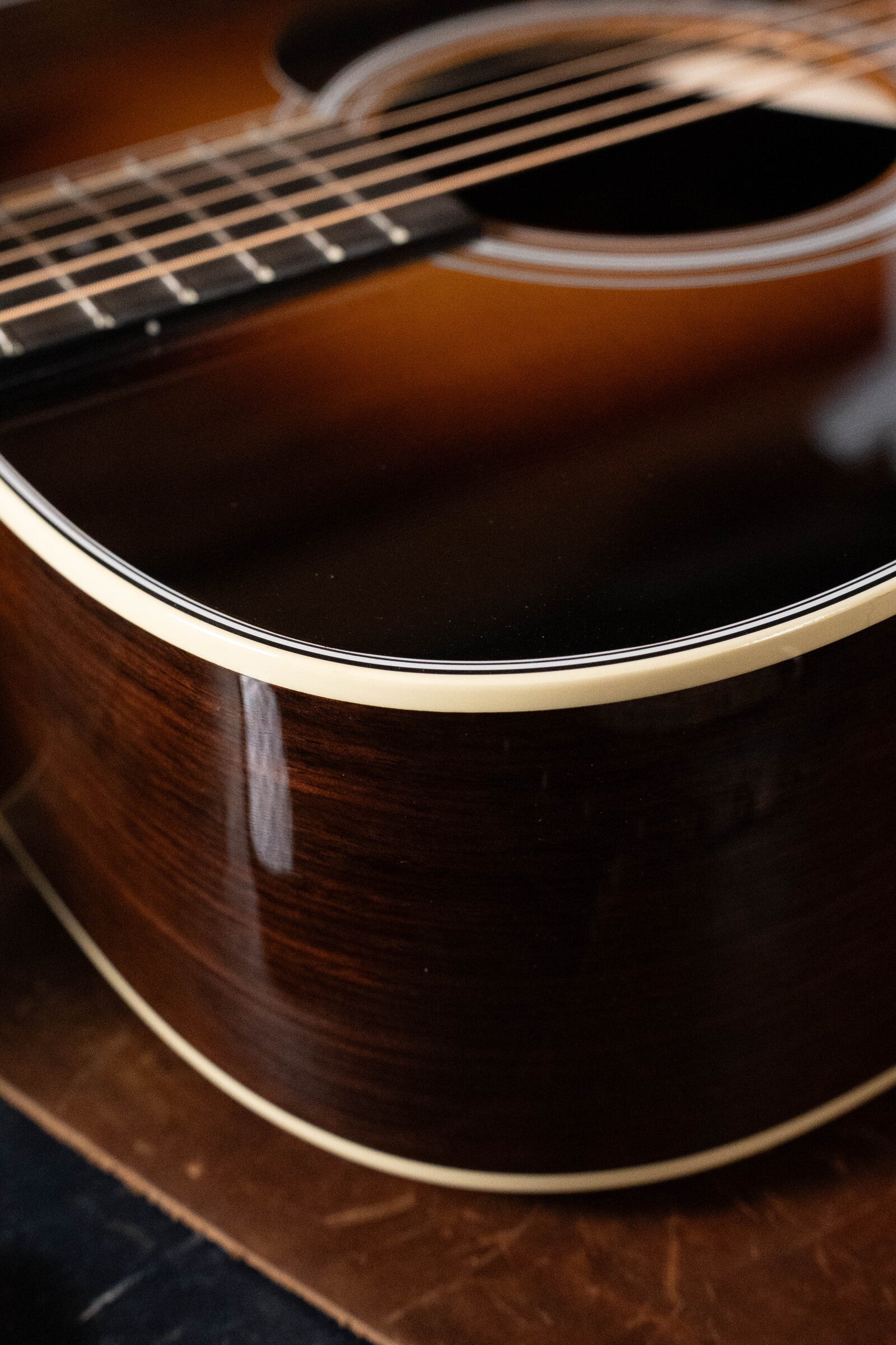 Martin D-28 Spruce/Indian Rosewood Sunburst Dreadnought Acoustic Guitar #0184