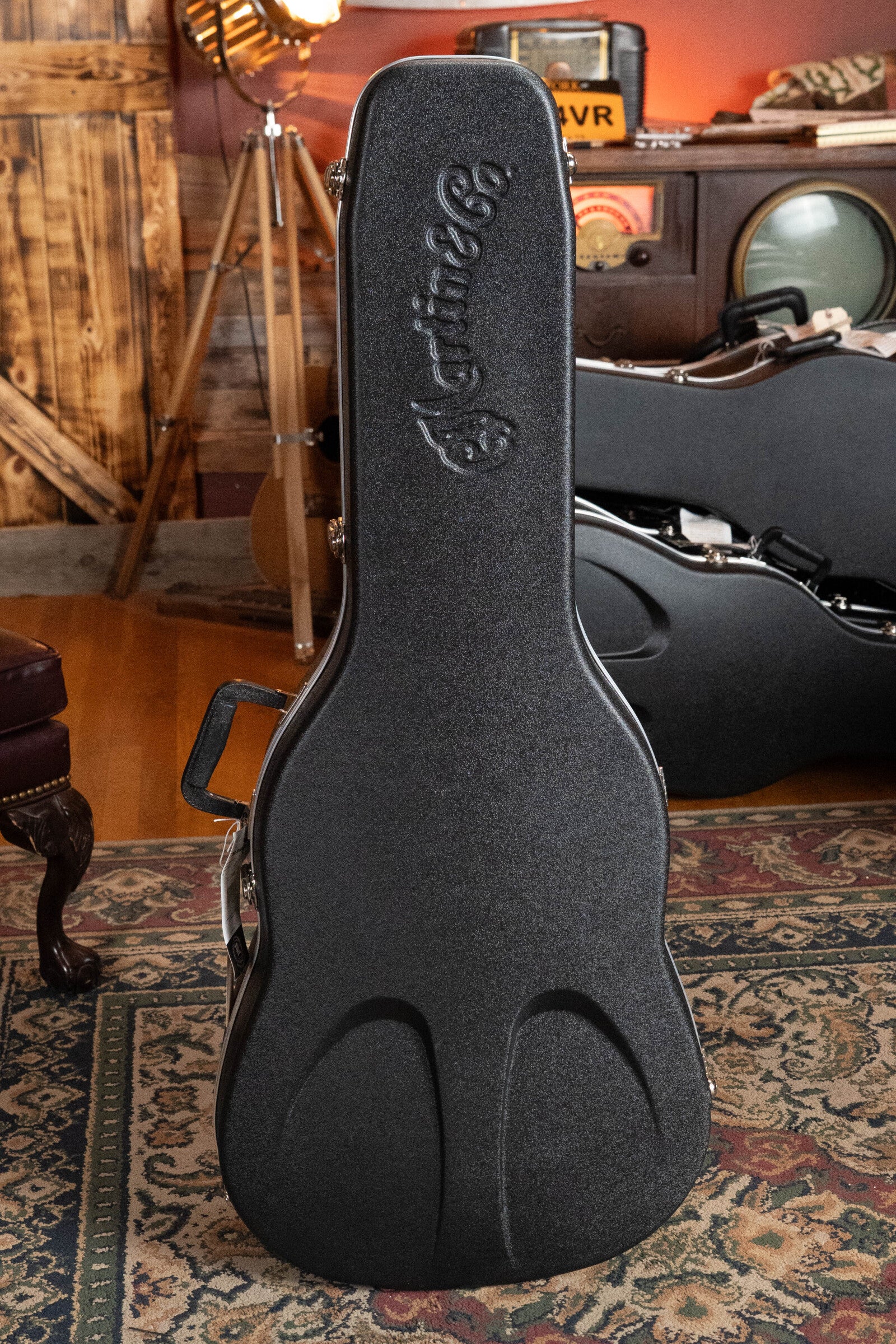 Martin D-28 Spruce/Indian Rosewood Sunburst Dreadnought Acoustic Guitar #0184