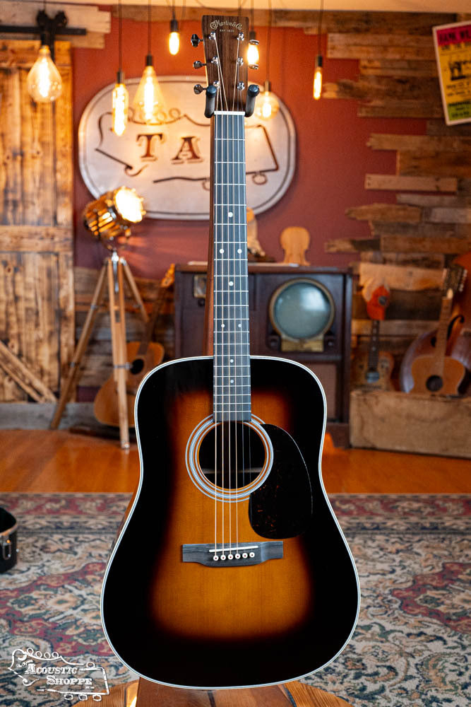 Martin D-28 Spruce/Indian Rosewood Sunburst Dreadnought Acoustic Guitar #2789