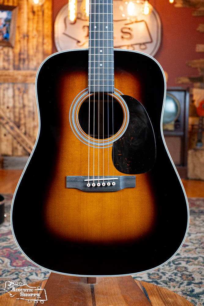 Martin D-28 Spruce/Indian Rosewood Sunburst Dreadnought Acoustic Guitar #2789