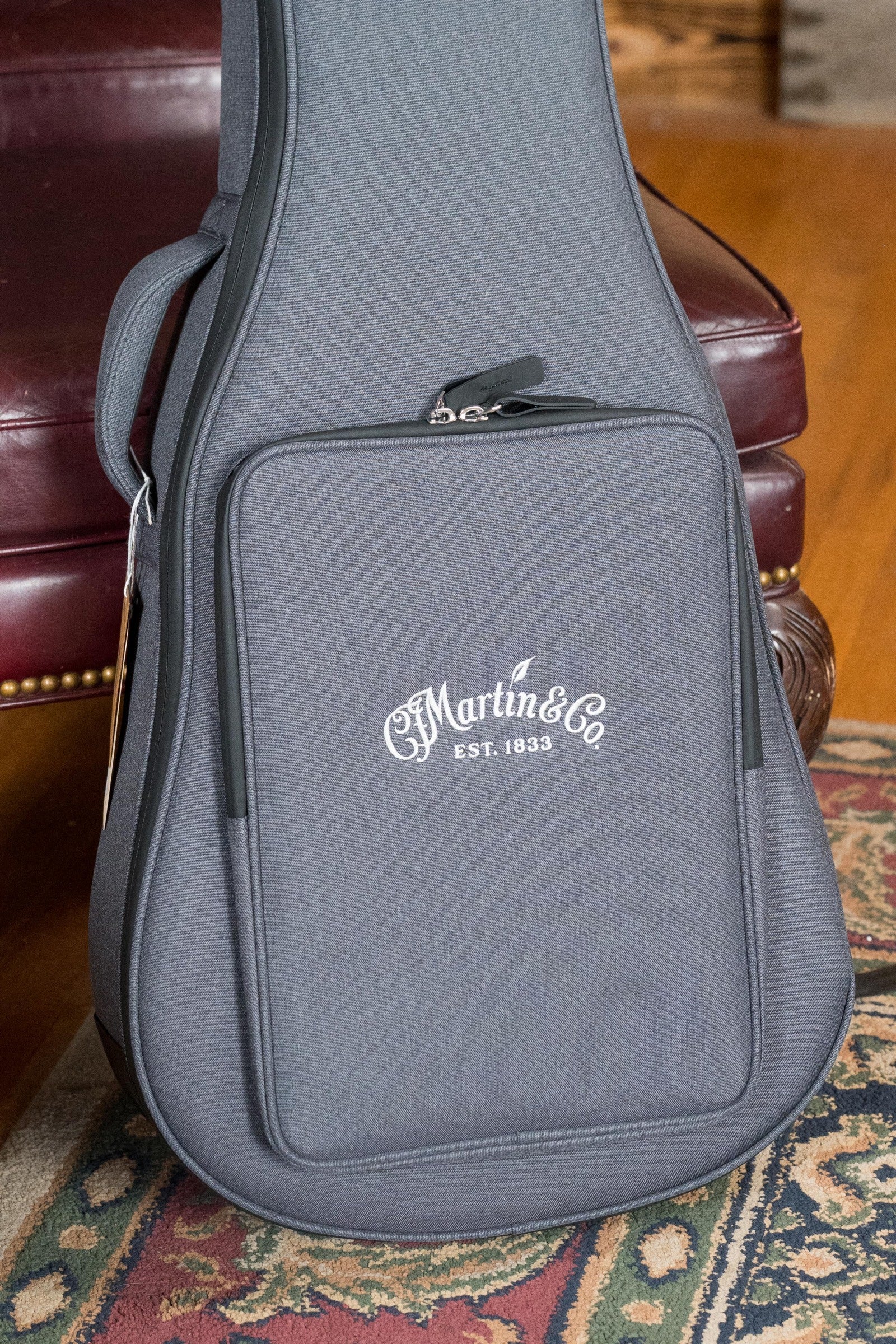 *New 2025 Model* Martin D Jr E Streetlegend Burst Spruce/Sapele Aged-Look Dreadnought Guitar w/Martin Electronics #3866