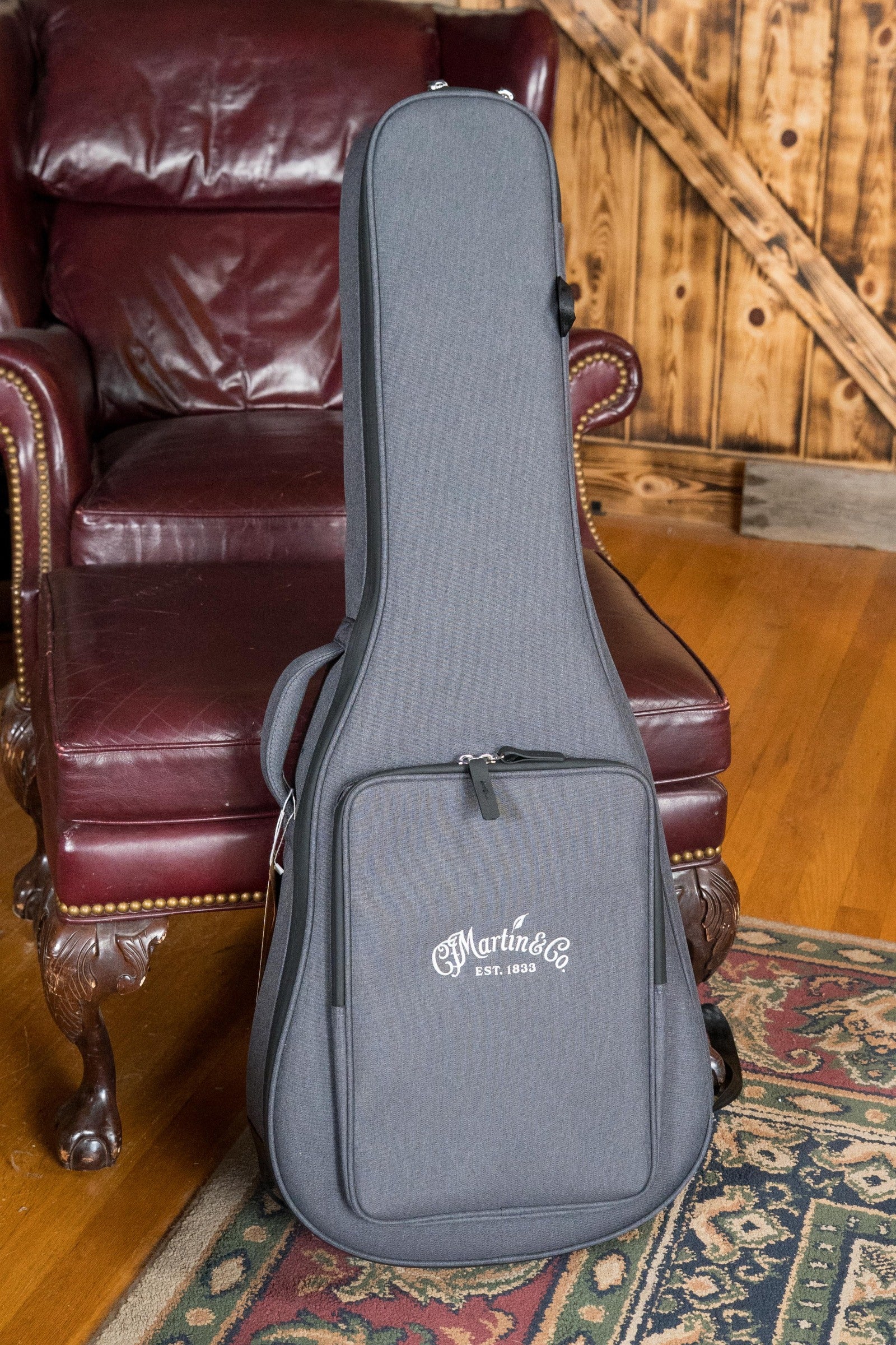 *New 2025 Model* Martin D Jr E Streetlegend Burst Spruce/Sapele Aged-Look Dreadnought Guitar w/Martin Electronics #3868