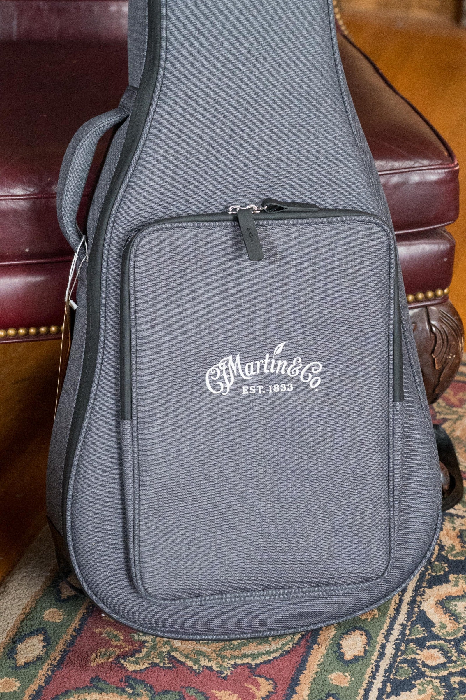 *New 2025 Model* Martin D Jr E Streetlegend Burst Spruce/Sapele Aged-Look Dreadnought Guitar w/Martin Electronics #3868