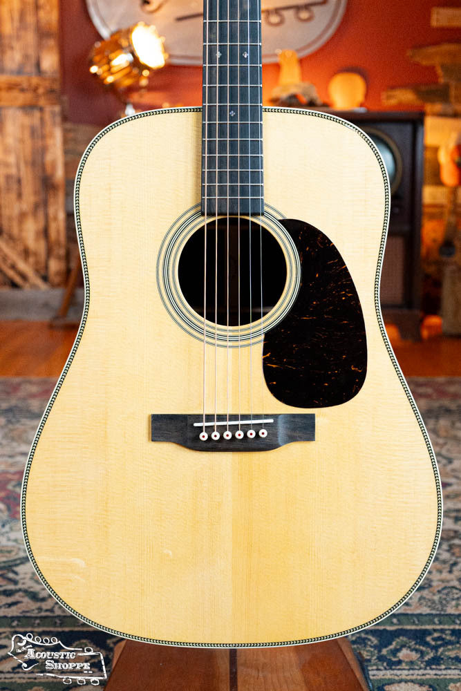 *Dread-Not Certified Used* Martin HD-28 Spruce/East Indian Rosewood Dreadnought Acoustic Guitar #2194