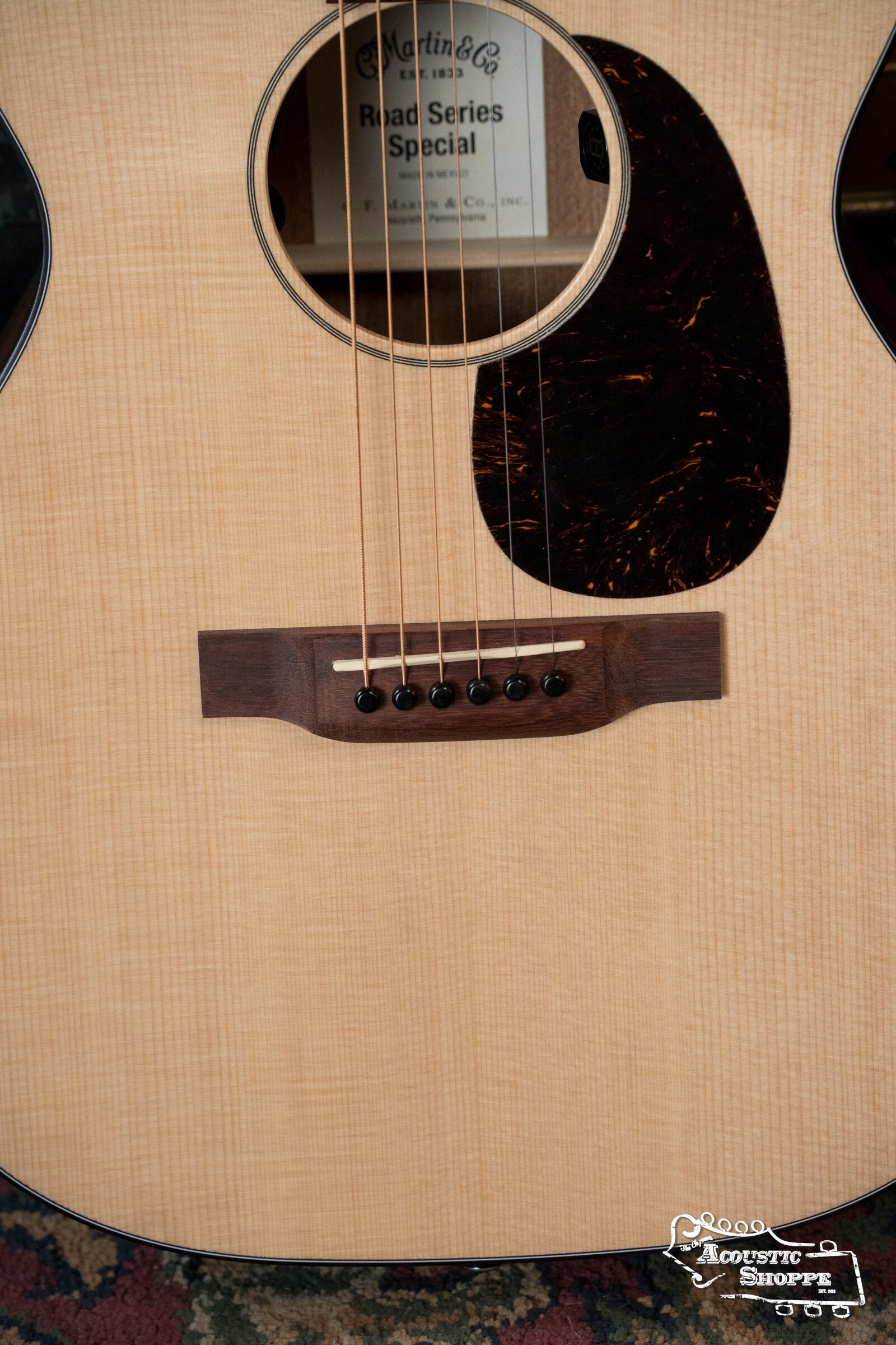 Martin *LIMITED Edition* 00-10E Special Spruce/Sapele OO Guitar w/Martin E-1 Pickup #8016