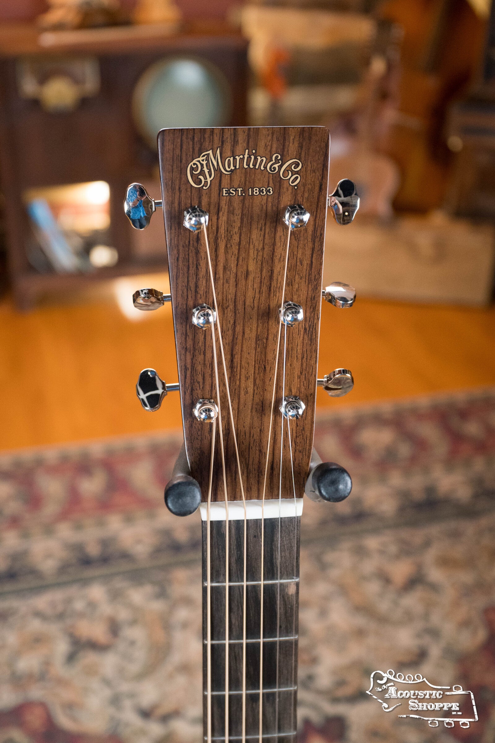 *Dread-Not Certified Floor Model* Martin OM-28 Ambertone Spruce/East Indian Rosewood Orchestra Model Acoustic Guitar #9852