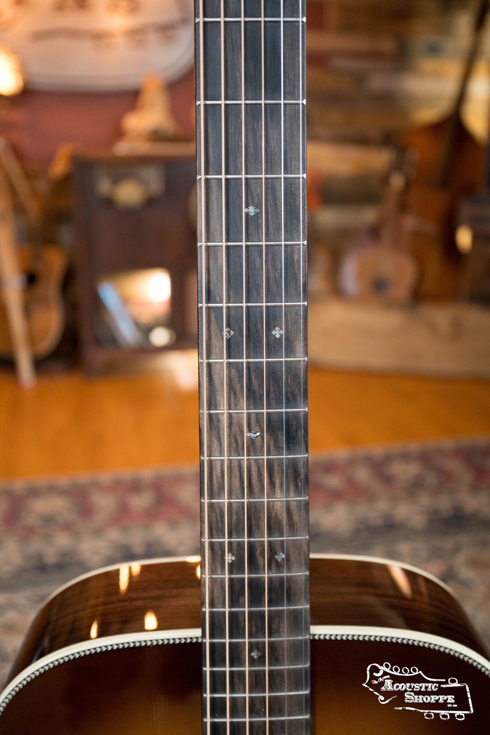 *Dread-Not Certified Floor Model* Martin OM-28 Ambertone Spruce/East Indian Rosewood Orchestra Model Acoustic Guitar #9852