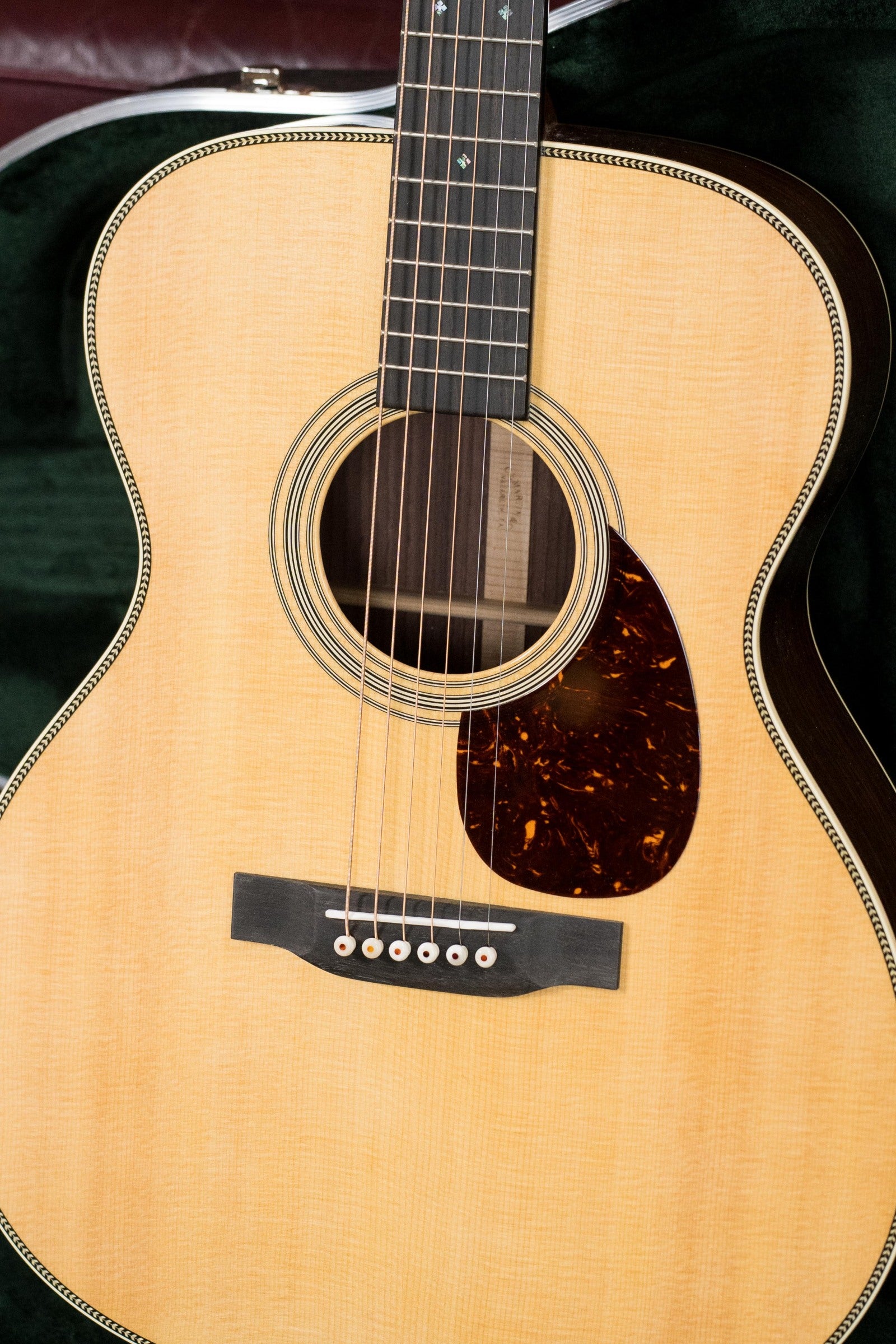 Martin OM-28 Spruce/Indian Rosewood OM Acoustic Guitar #6694