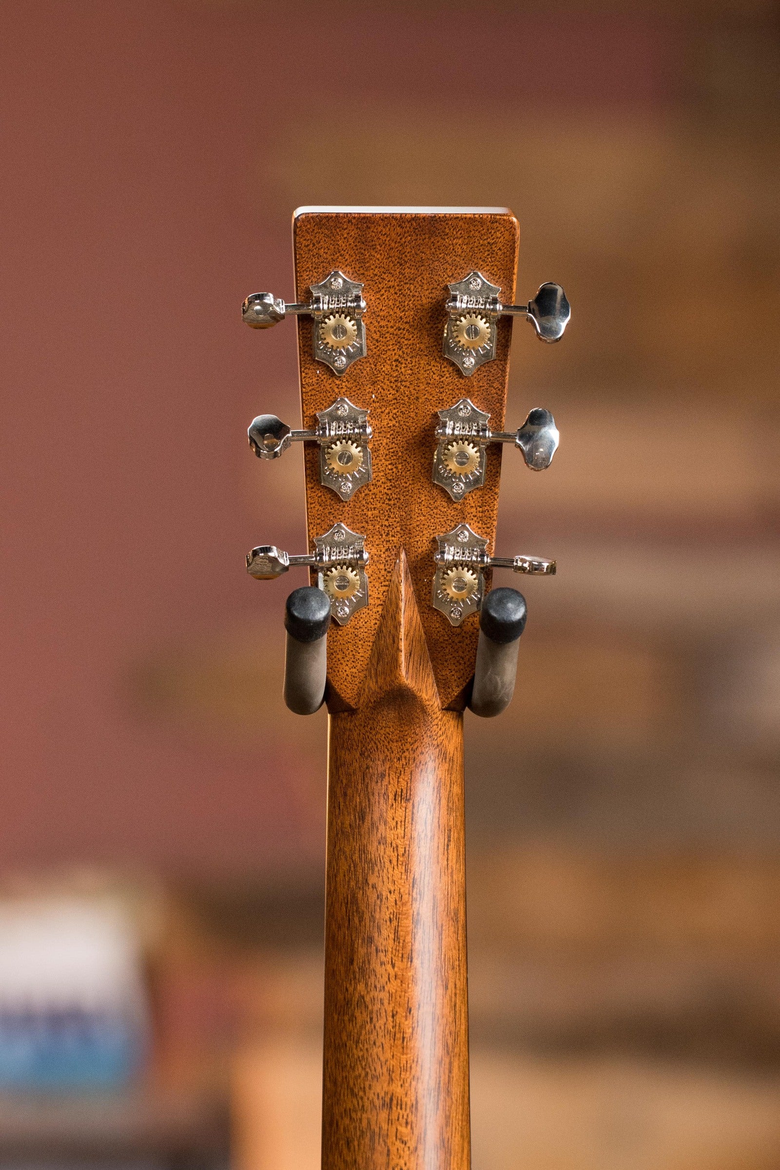 Martin OM-28 Spruce/Indian Rosewood OM Acoustic Guitar #6694