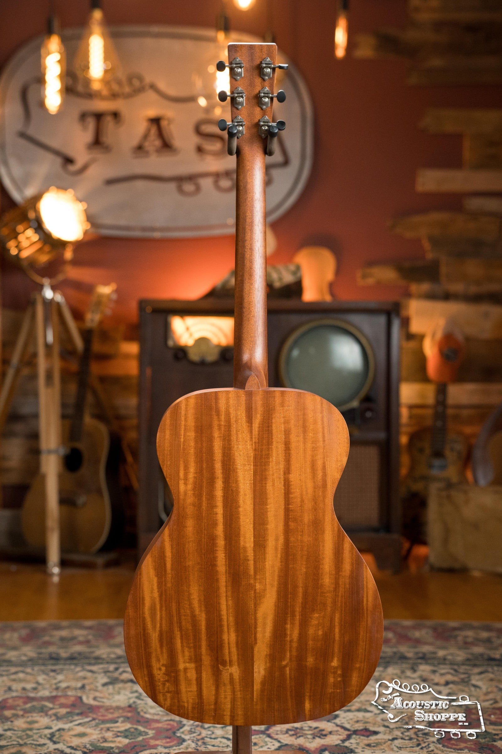 Martin OOO-17 Spruce/Mahogany Whiskey Sunset OOO Acoustic Guitar #0630