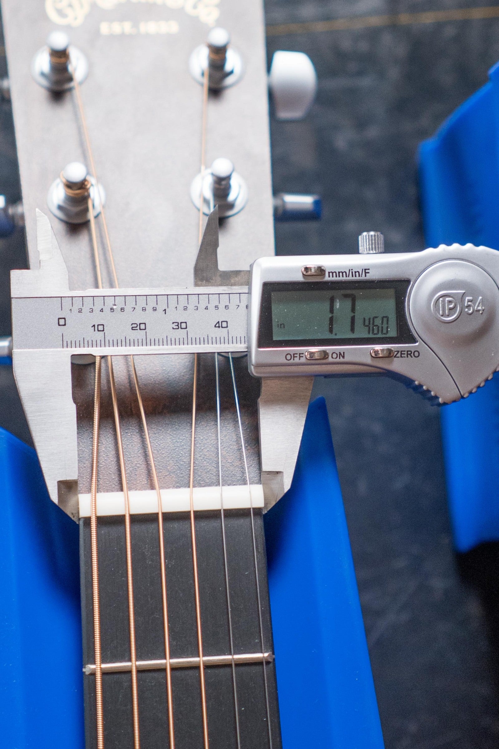 Martin OOO Jr CE Spruce/Sapele OOO Cutaway Guitar w/Martin Electronics #4755