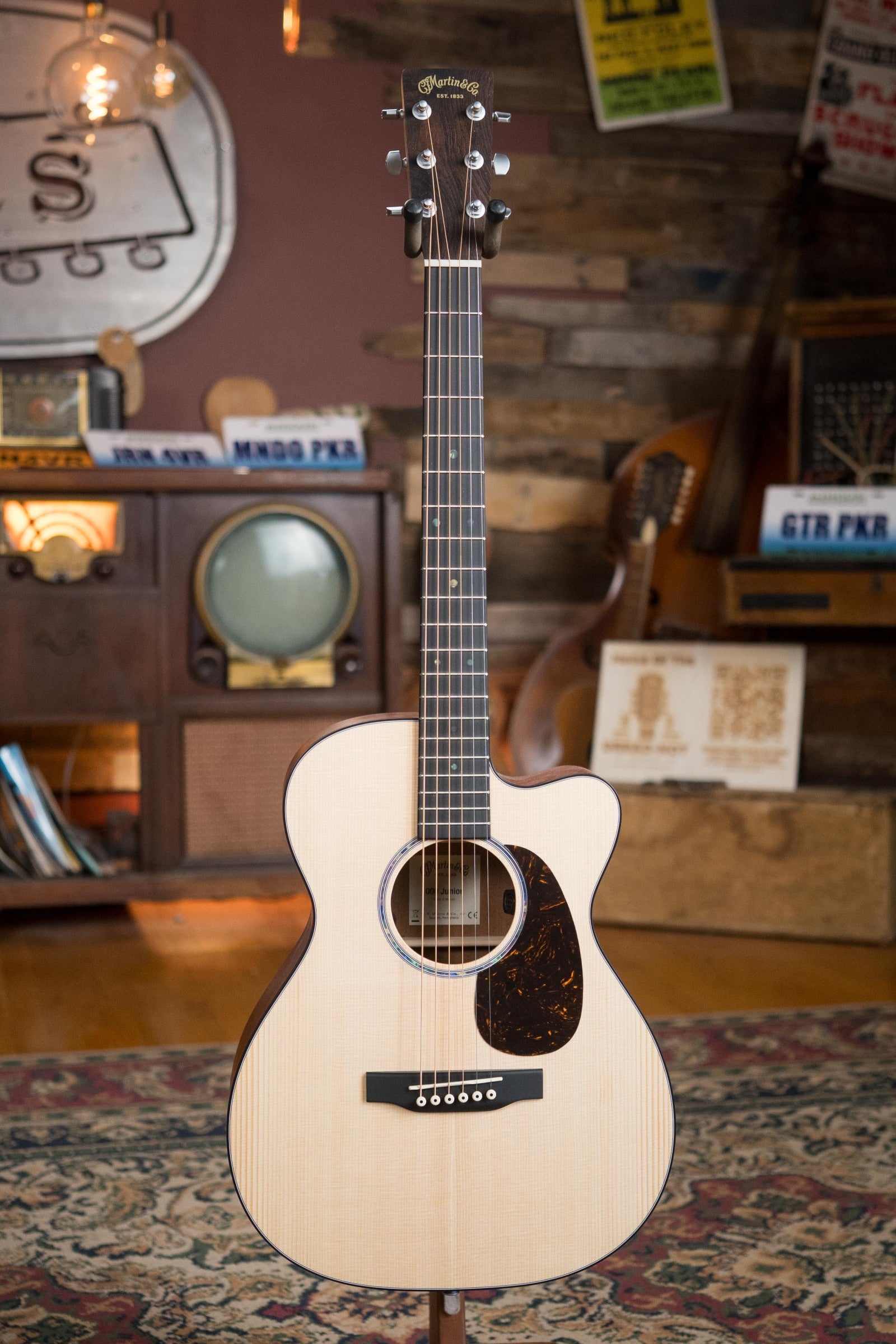 Martin OOO Jr CE Spruce/Sapele OOO Cutaway Guitar w/Martin Electronics #4757