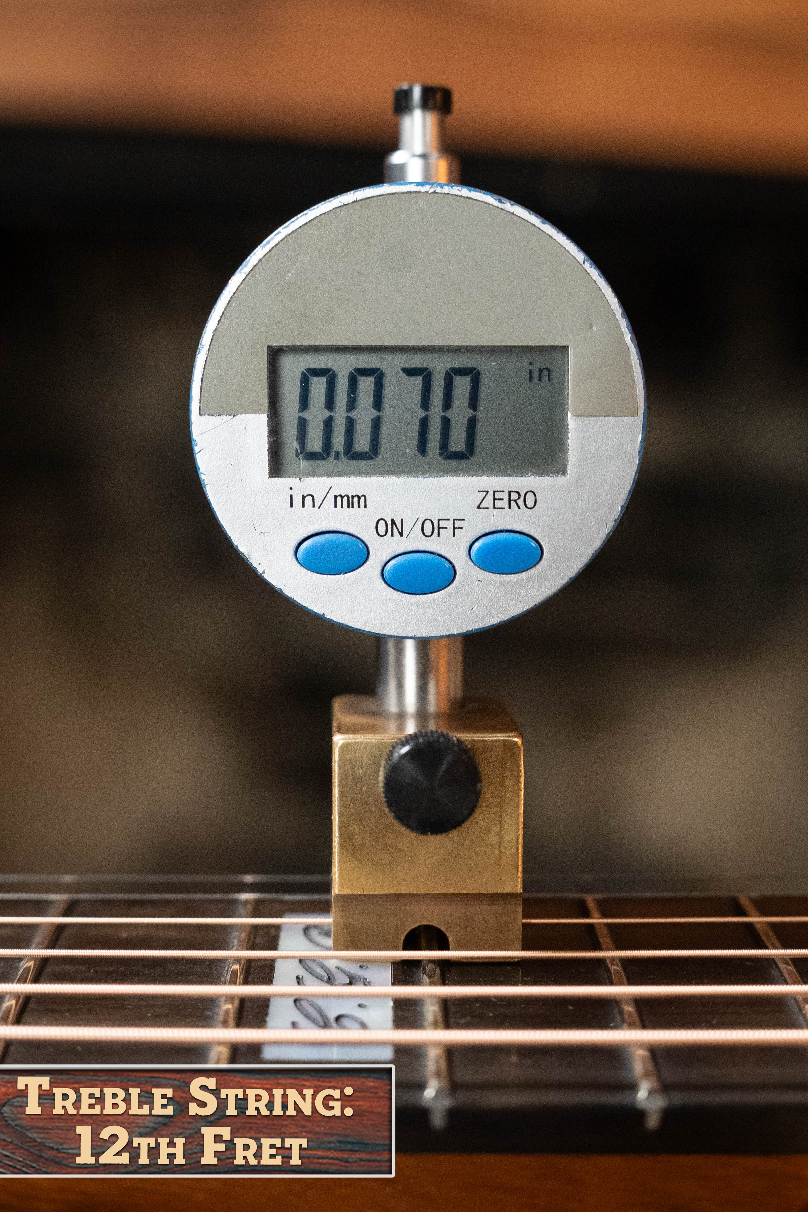 Maton Signature Series EBG Tommy Emmanuel Spruce/Maple 808 Cutaway Guitar w/Electronics #02EI