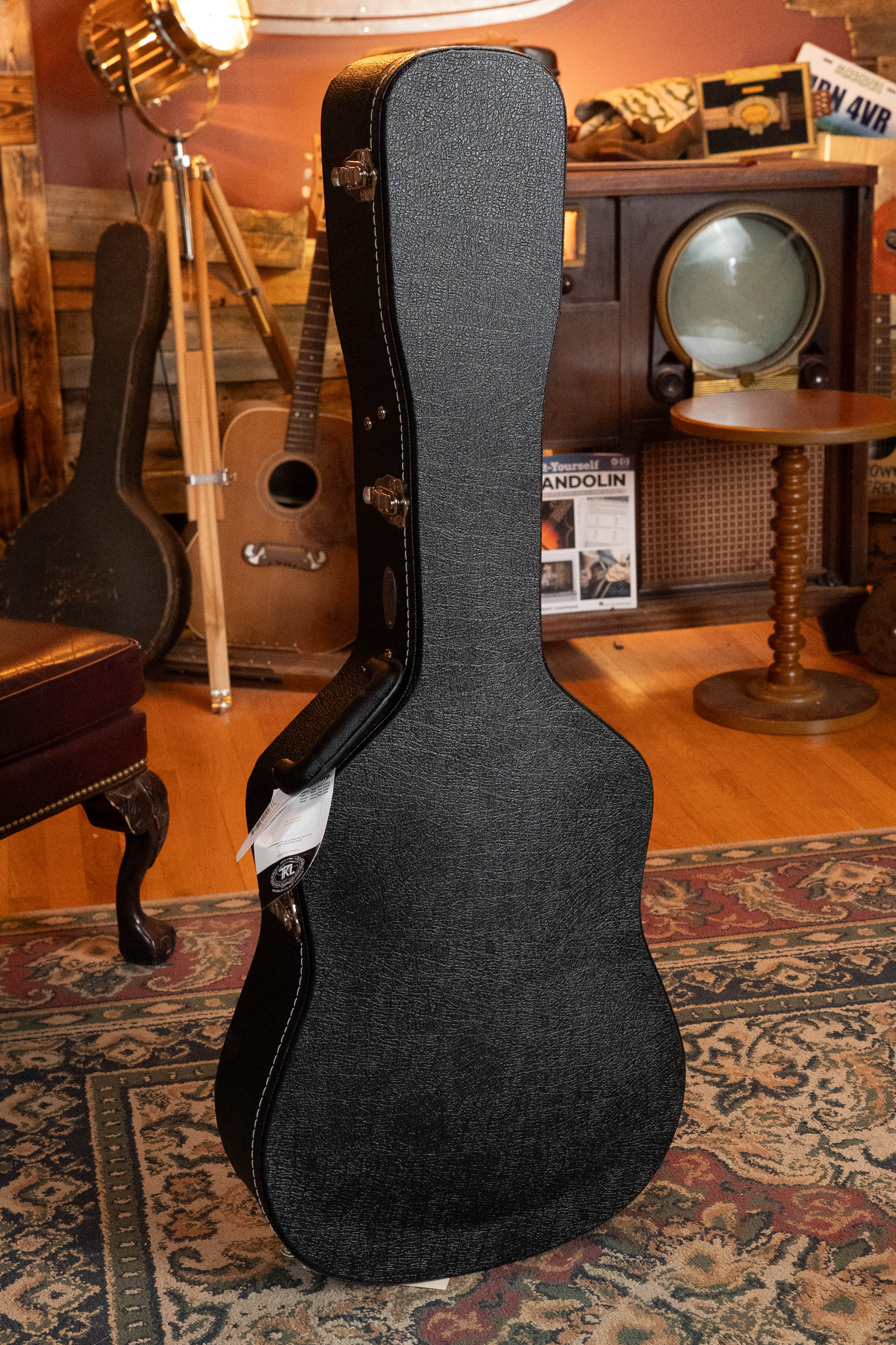 *New 2025 Model* Martin D-18 Spruce/Mahogany Gloss Finish Dreadnought Acoustic Guitar #3070