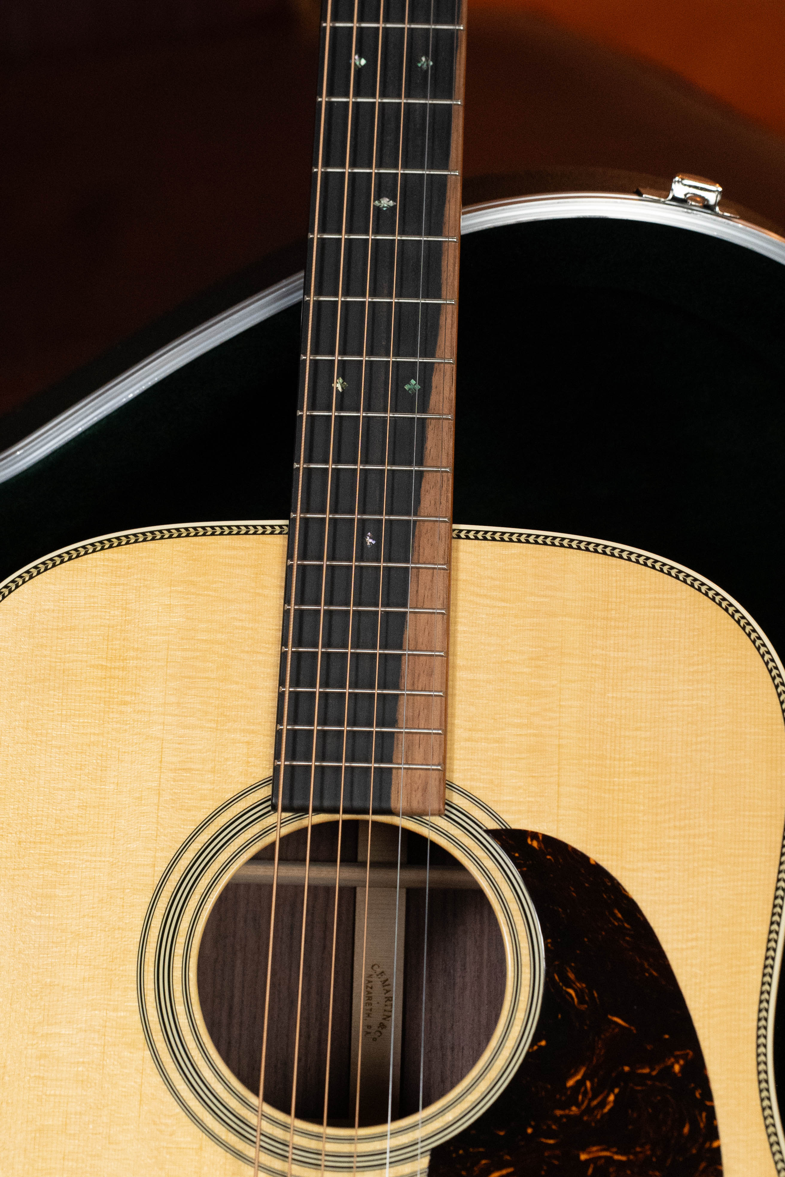 *New 2025 Model* Martin HD-28 Spruce/East Indian Rosewood Dreadnought Acoustic Guitar #7120