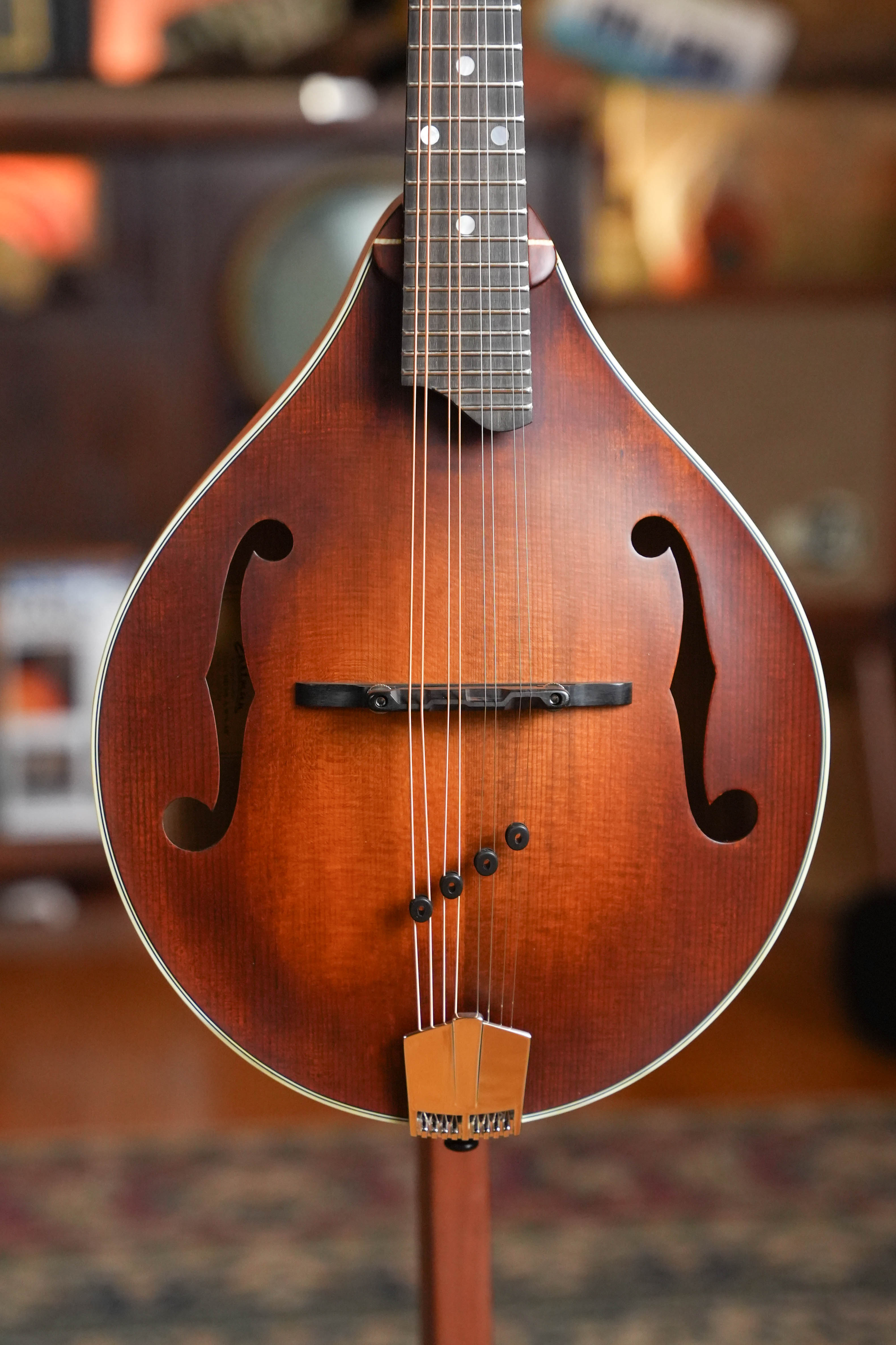 *New 2026 Model* Eastman MD305 Wide Nut A-Style Mandolin #1184