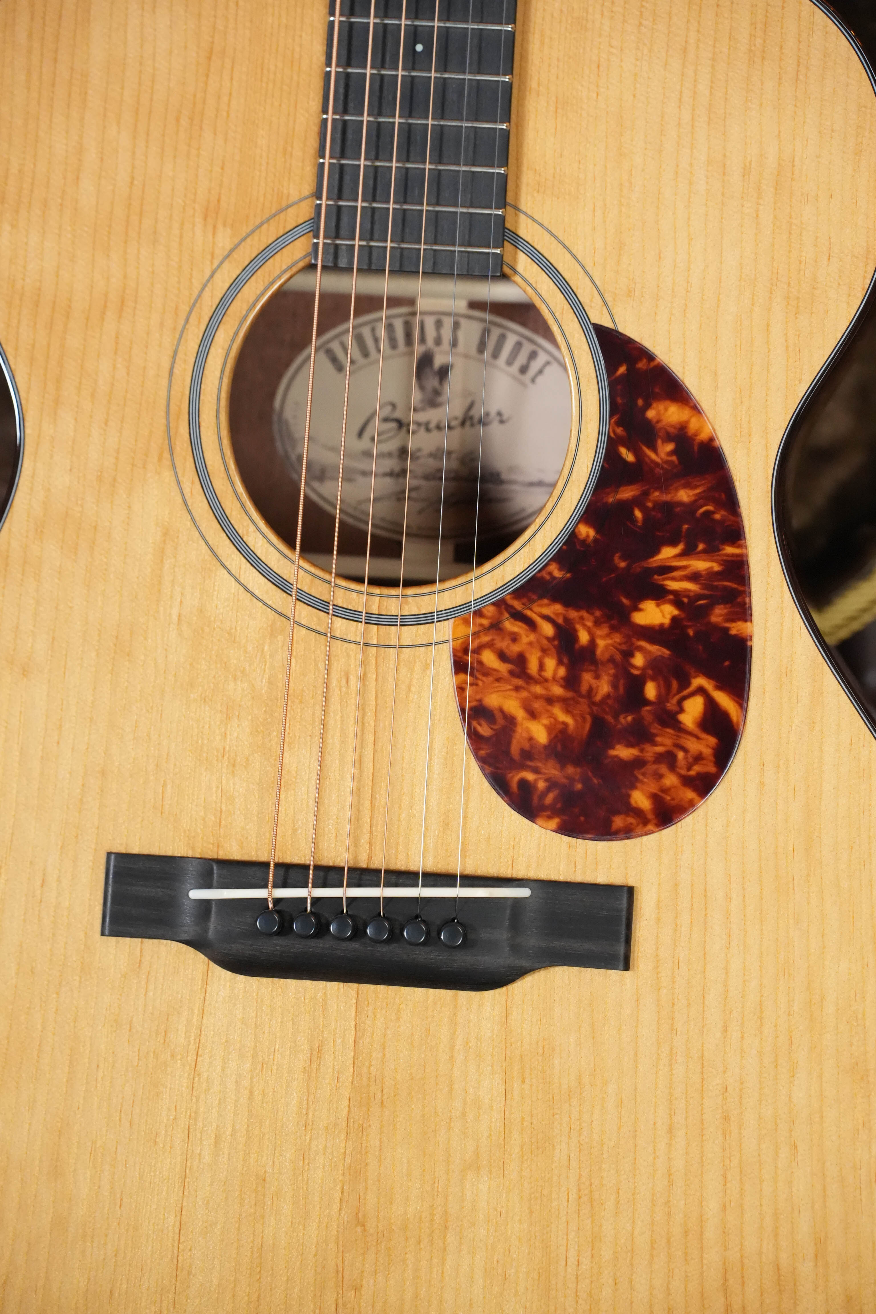 *New 2026 Model* Boucher BG-41T-G Torrefied Adirondack/Torrefied Mahogany Bluegrass Goose Gold Pack OM Hybrid Acoustic Guitar #1022