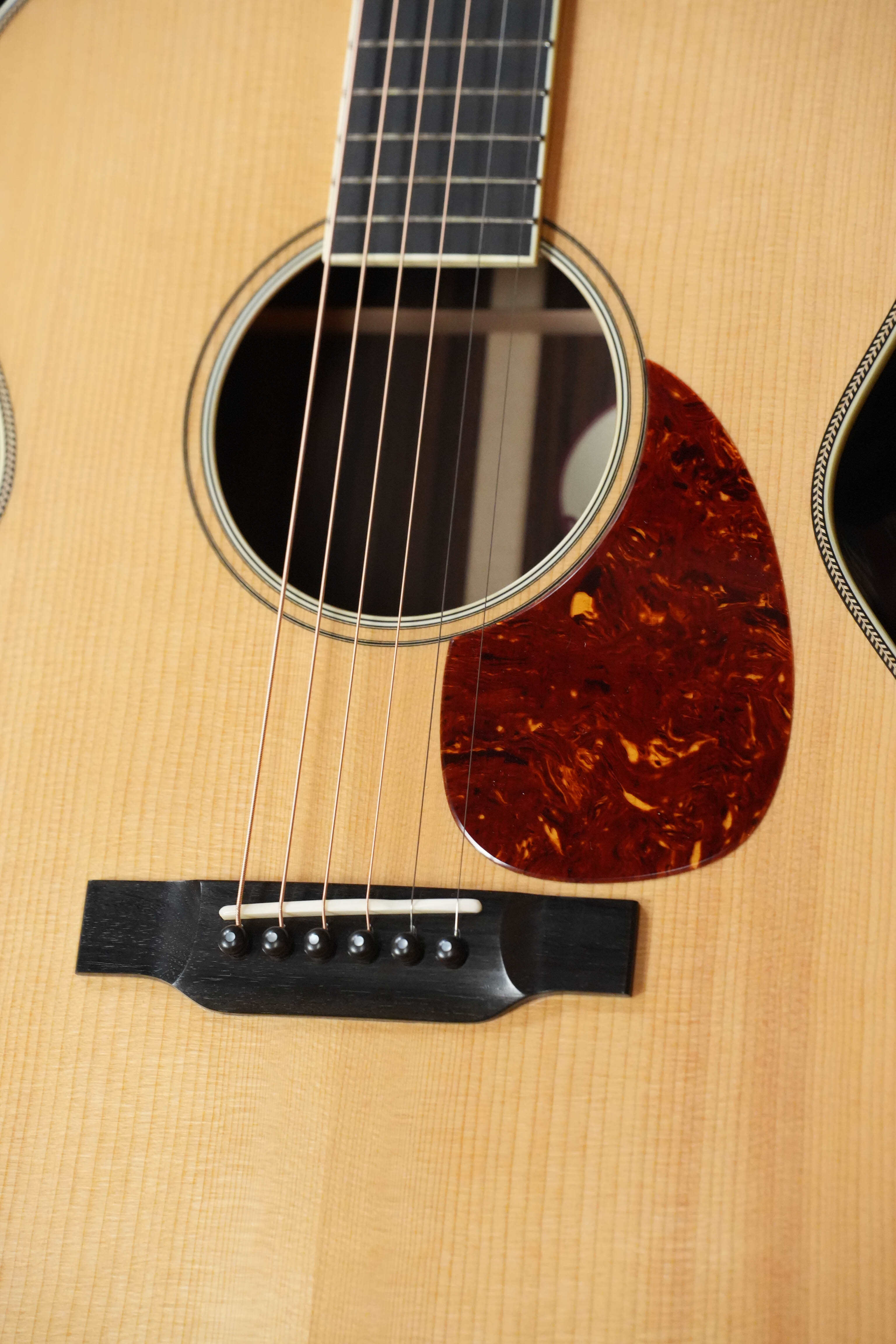 *New 2026 Model* Bourgeois Large Soundhole Touchstone Series OM Acoustic Guitar #1303