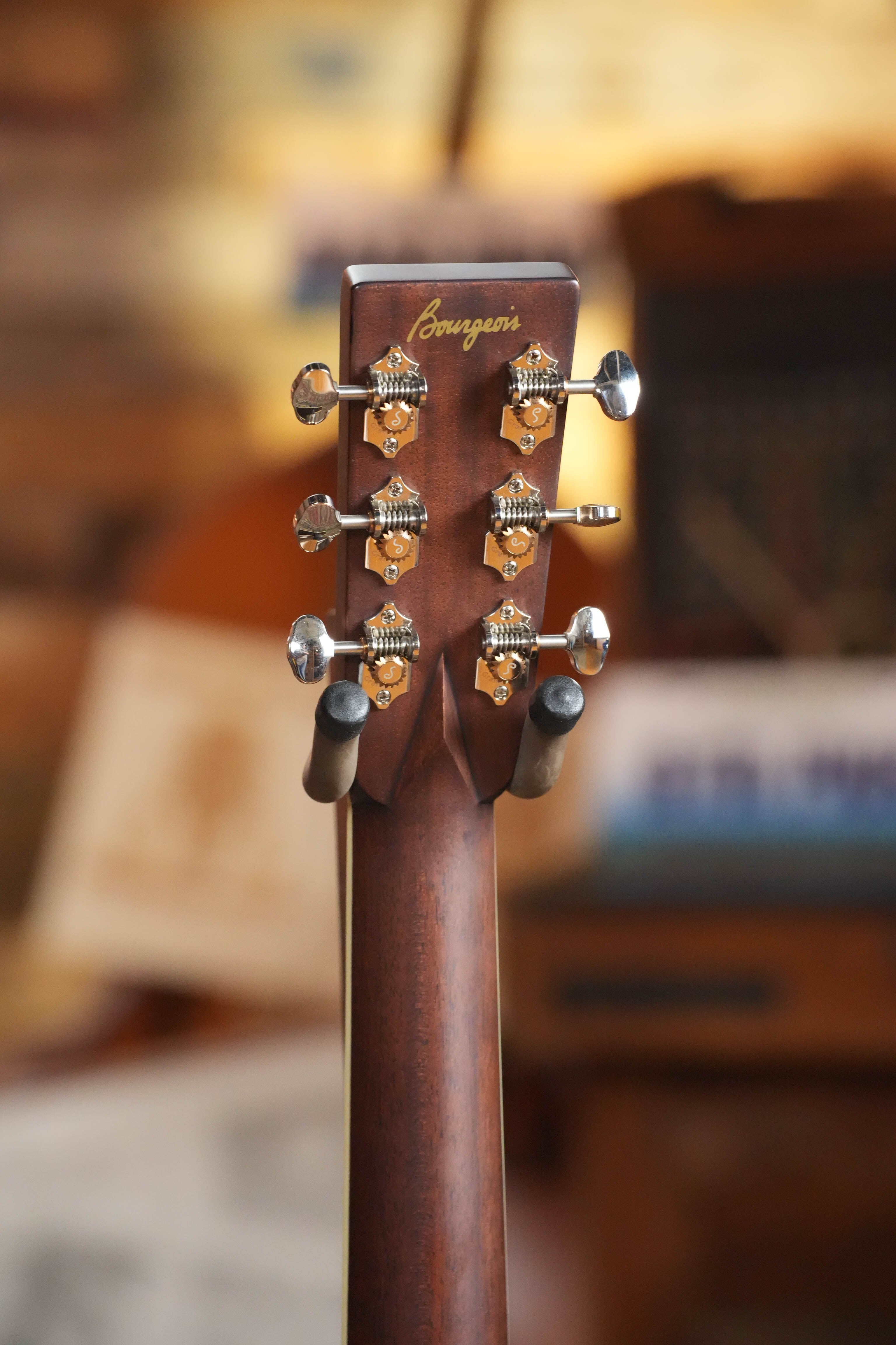 *New 2026 Model* Bourgeois Large Soundhole Touchstone Series OM Acoustic Guitar #2210