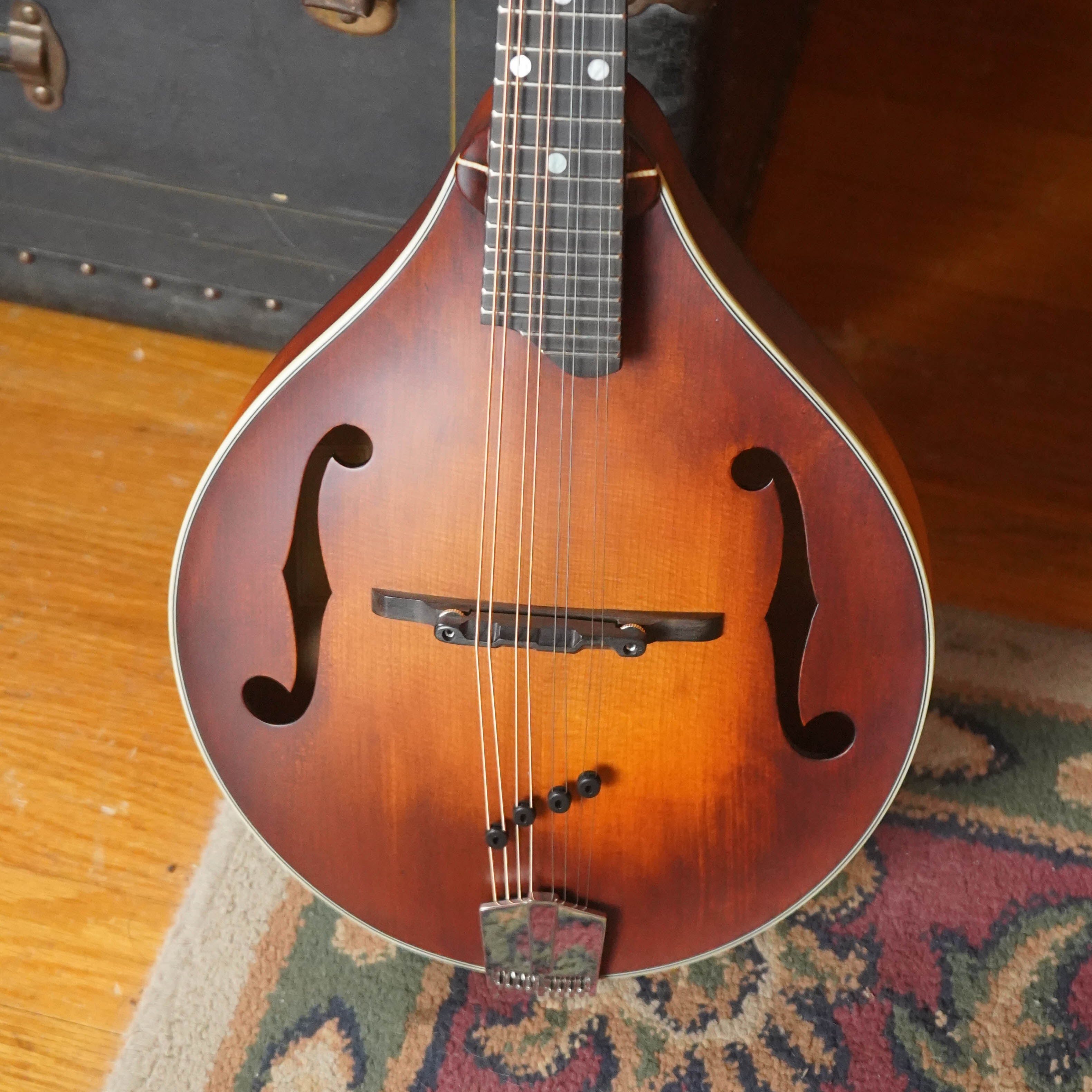 *New 2026 Model* Eastman MD305 Wide Nut Adirondack/Maple A-Style Mandolin #1430
