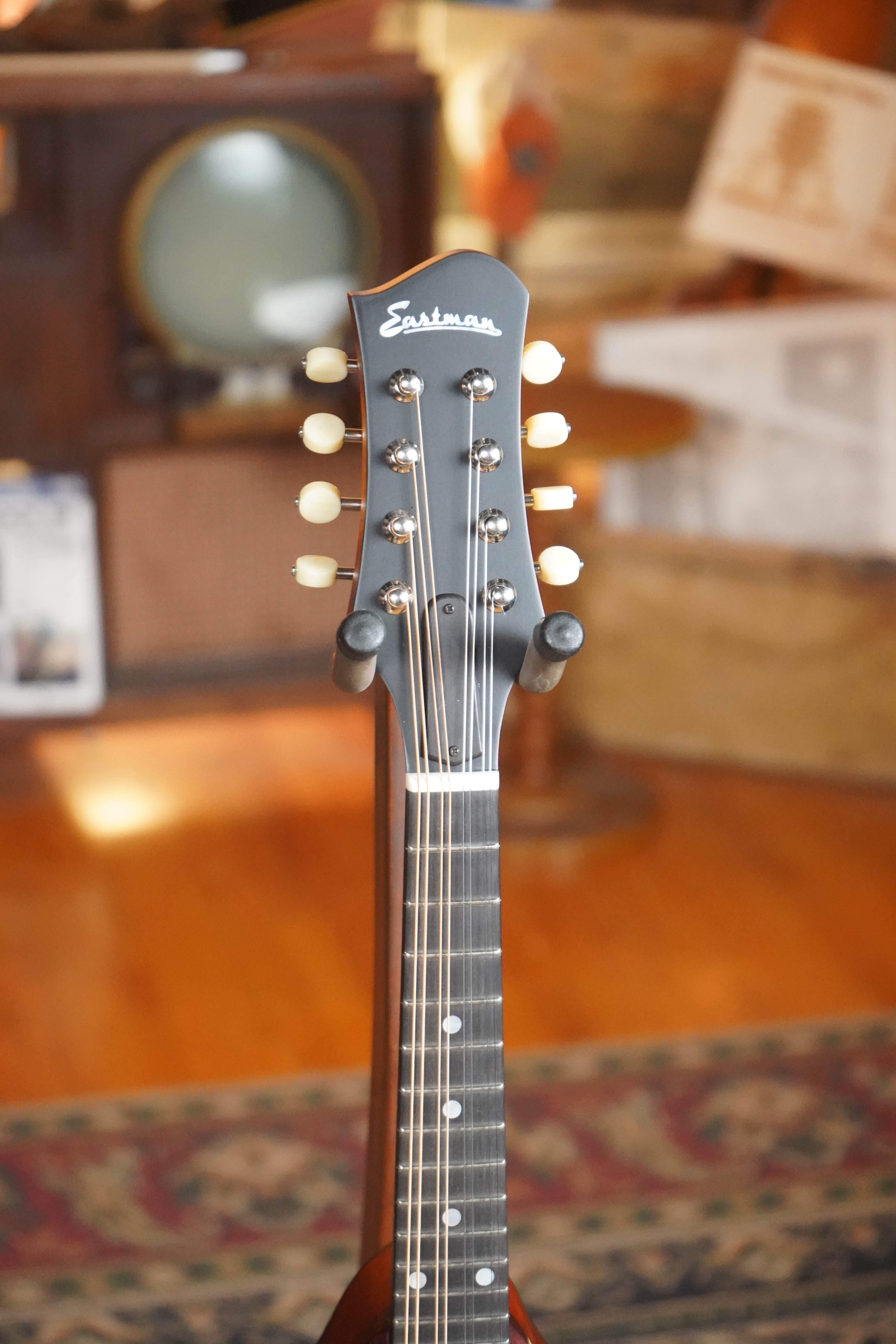 *New 2026 Model* Eastman MD305 Wide Nut Adirondack/Maple A-Style Mandolin #1430