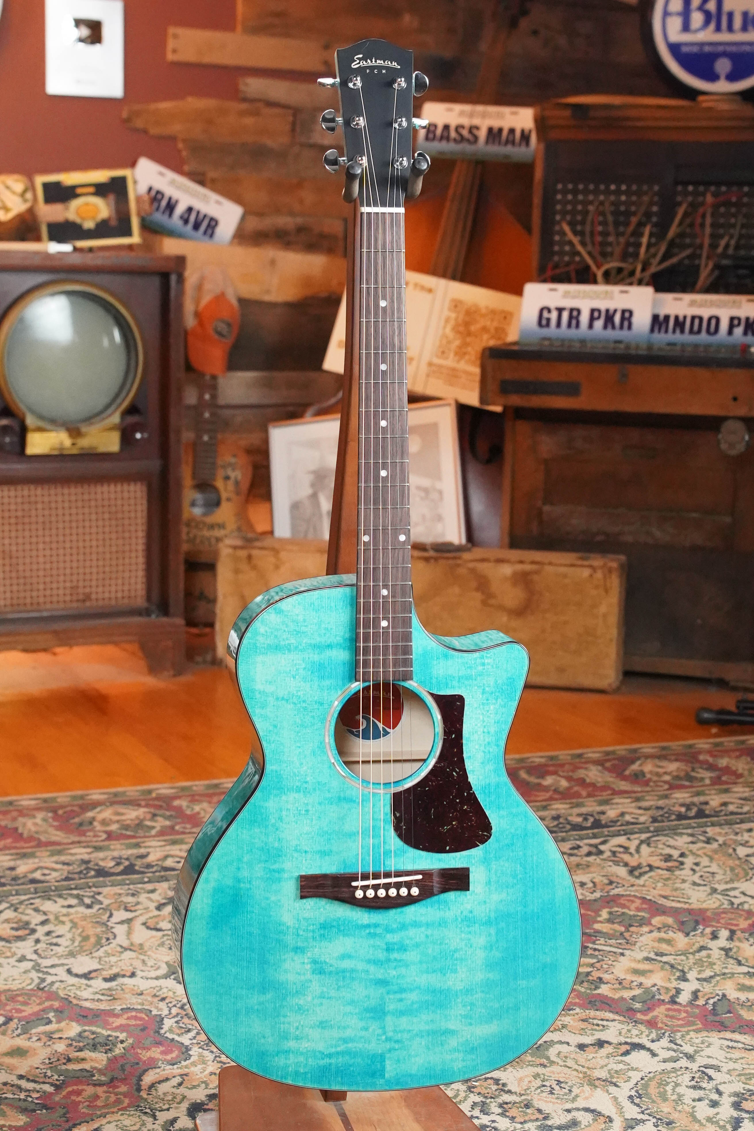 *New 2026 Model* Eastman PCH3-GACE-FB Sitka/Laminated Maple Faded Blue Gloss Grand Auditorium Cutaway Guitar w/Electronics #4543