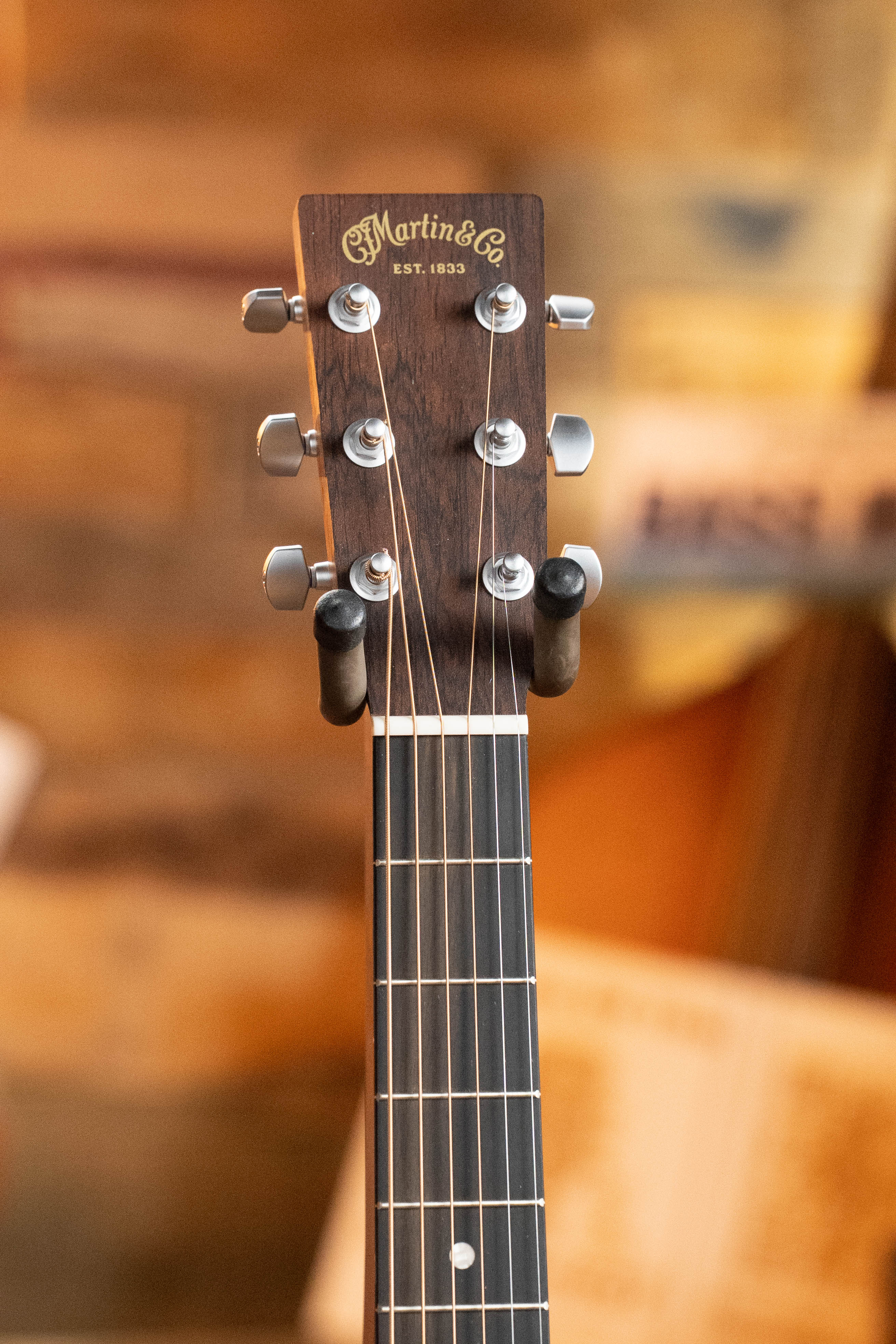 *New 2026 Model* Martin OMC-10E Modern Burst Road Series Spruce/Sapele Orchestra Model Cutaway Guitar w/Martin Electronics #9948