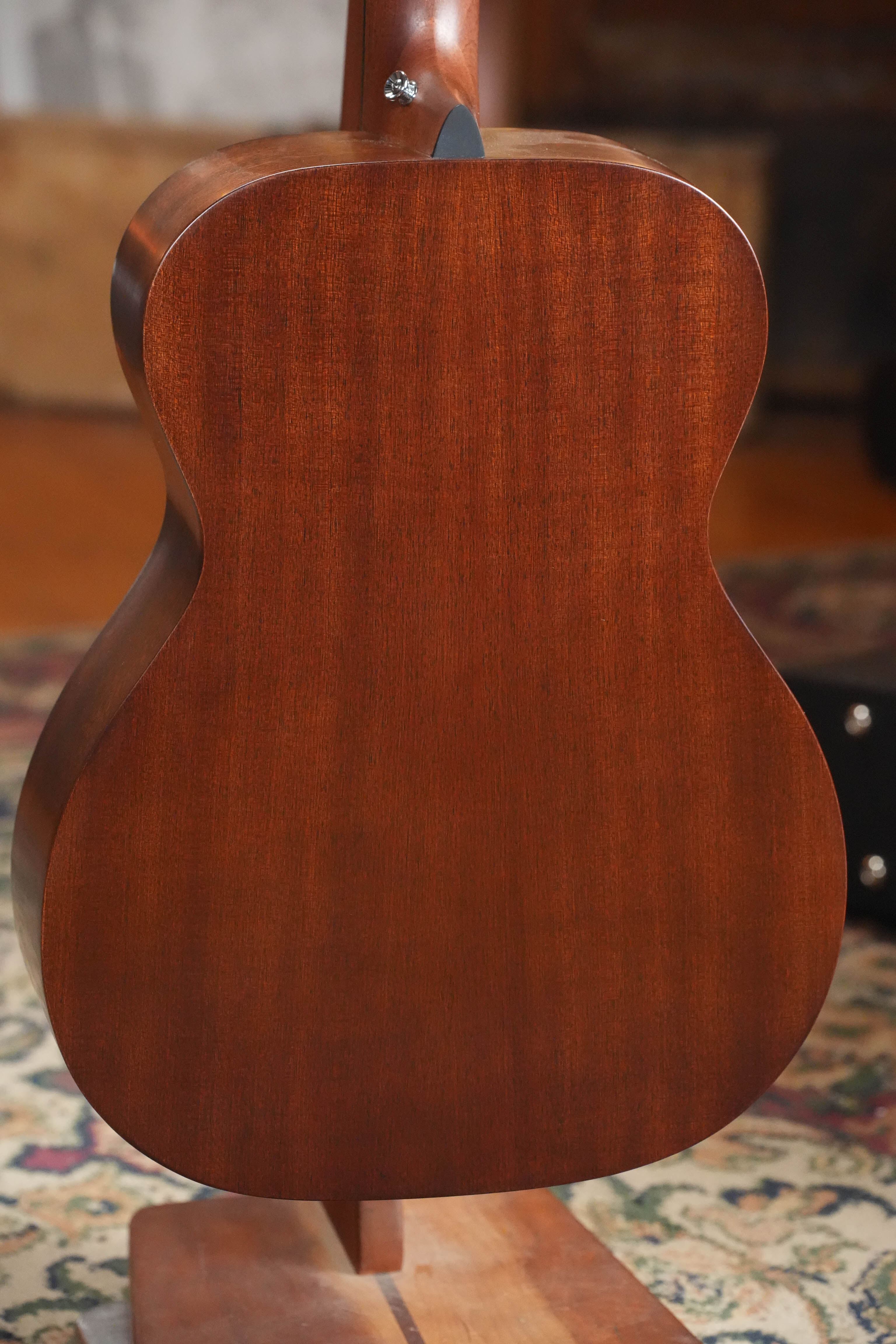 *New 2026 Model* Martin OOO-10E Retro Road Series Spruce/Sapele OOO Guitar w/Martin Electronics #3255