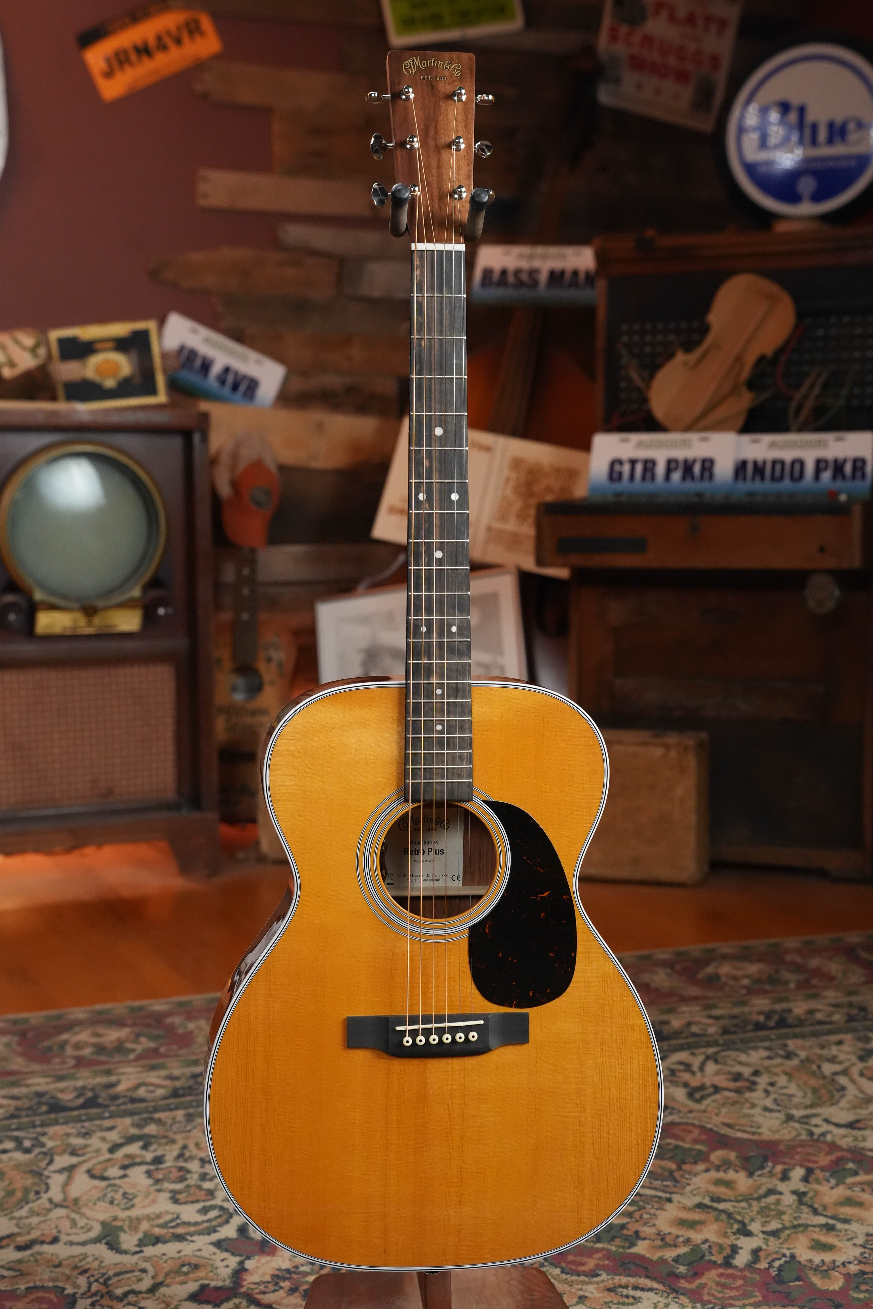 *New 2026 Model* Martin OOOE Retro Plus Road Series Torrefied Spruce/Granadillo OOO Guitar w/LR Baggs Electronics #1269