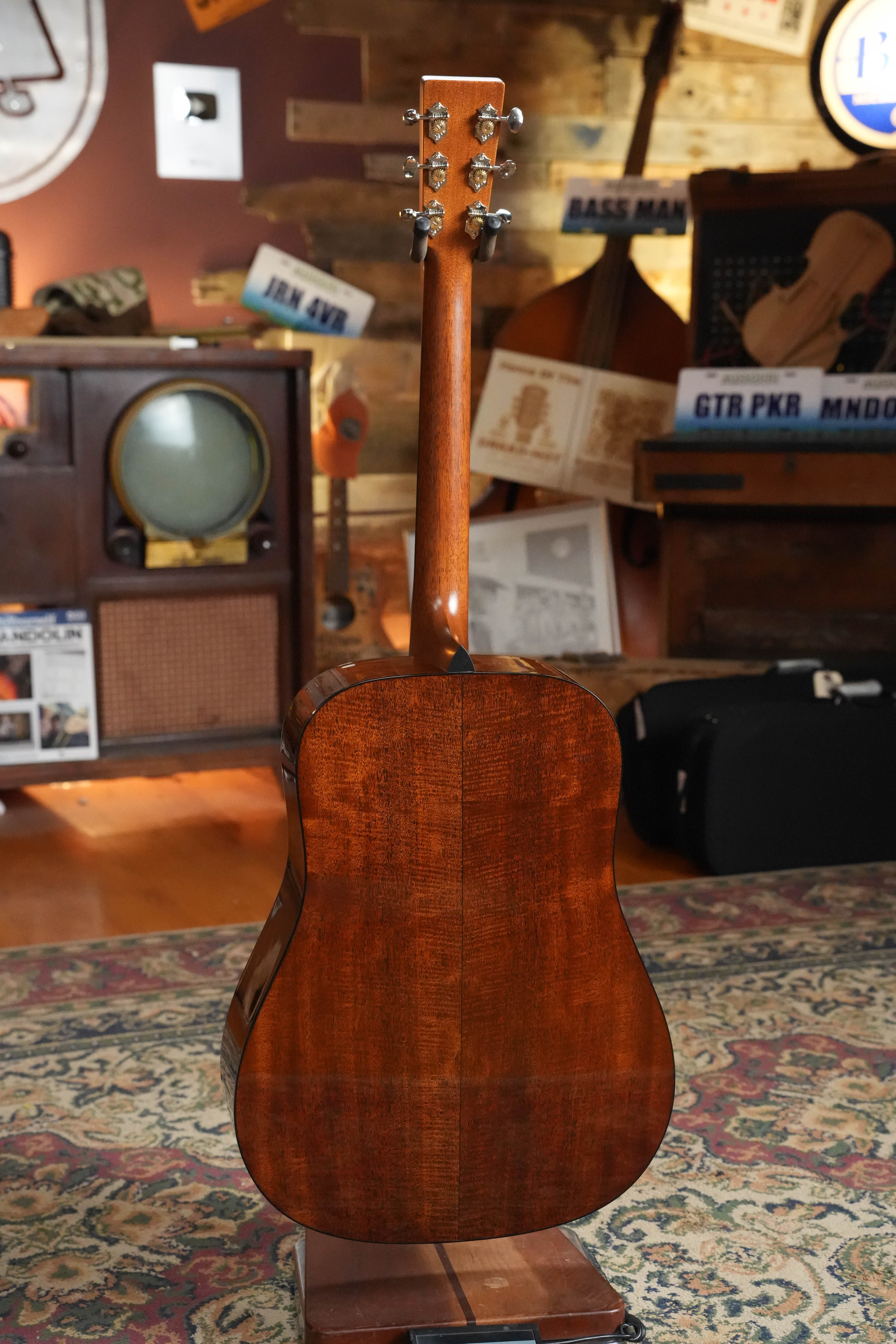 *New 2026 Model* Martin Super D-18 Spruce/Mahogany Dreadnought Acoustic Guitar #1611