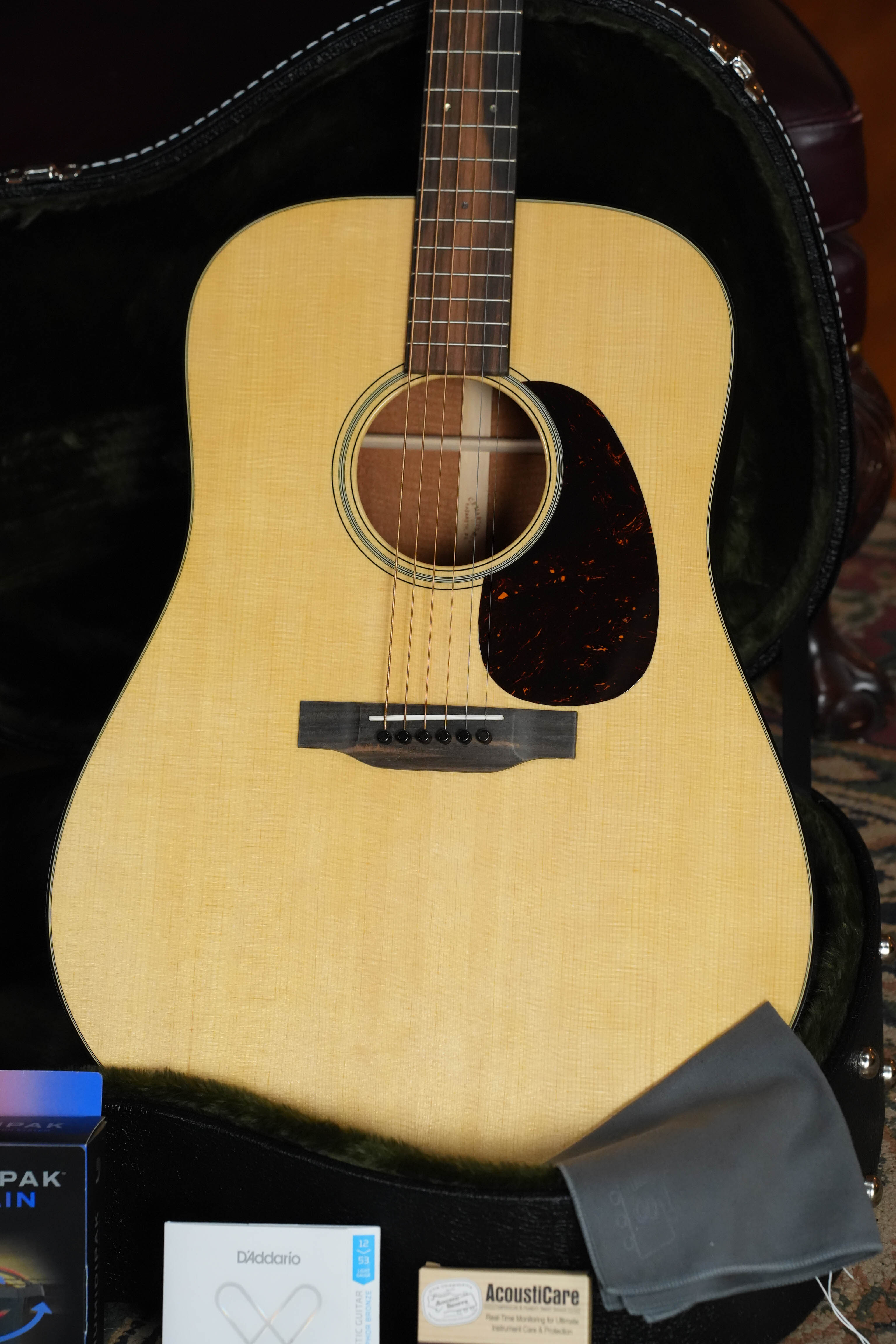 *New 2026 Model* Martin Super D-18 Spruce/Mahogany Dreadnought Acoustic Guitar #1611