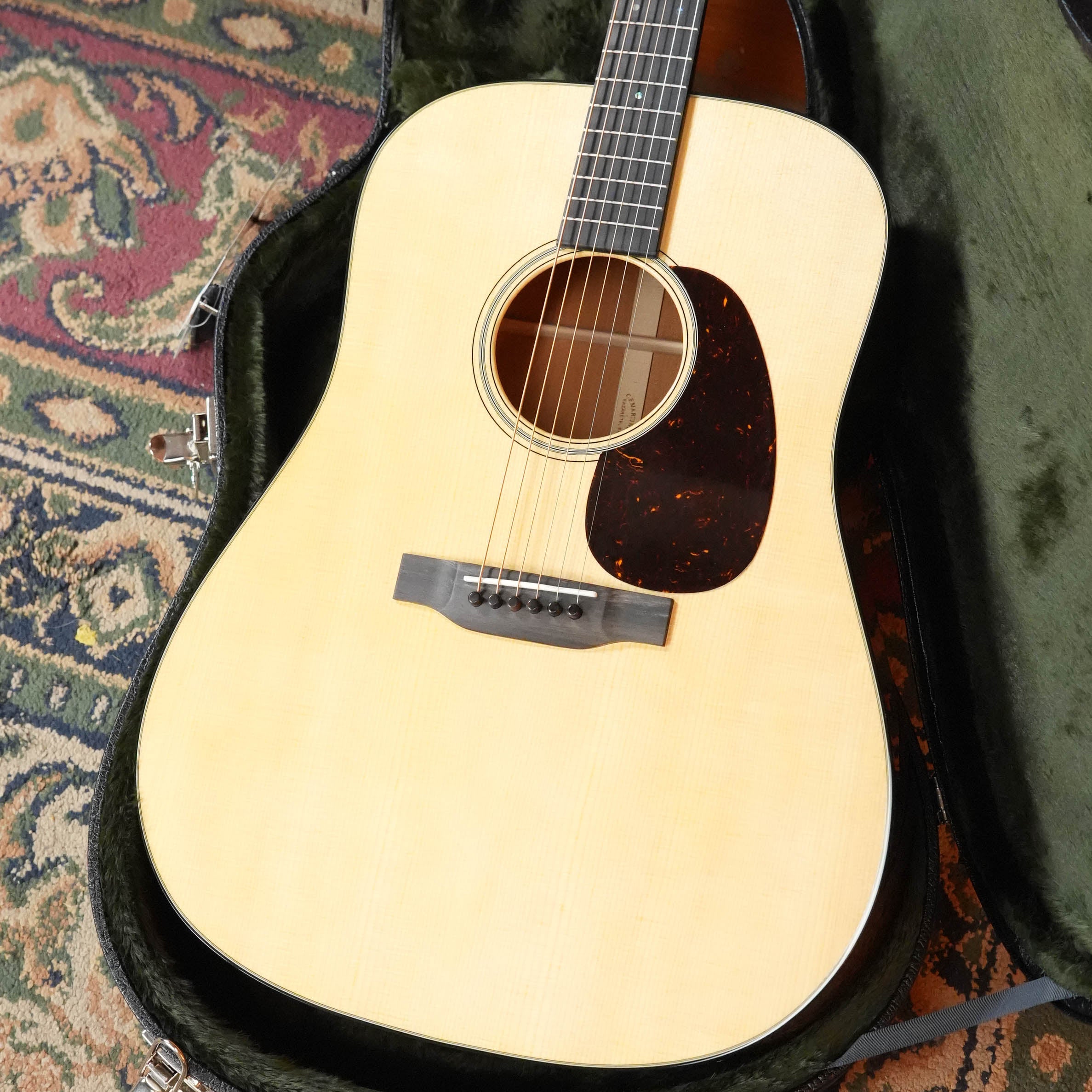 *New 2026 Model* Martin Super D-18 Spruce/Mahogany Dreadnought Acoustic Guitar #8435