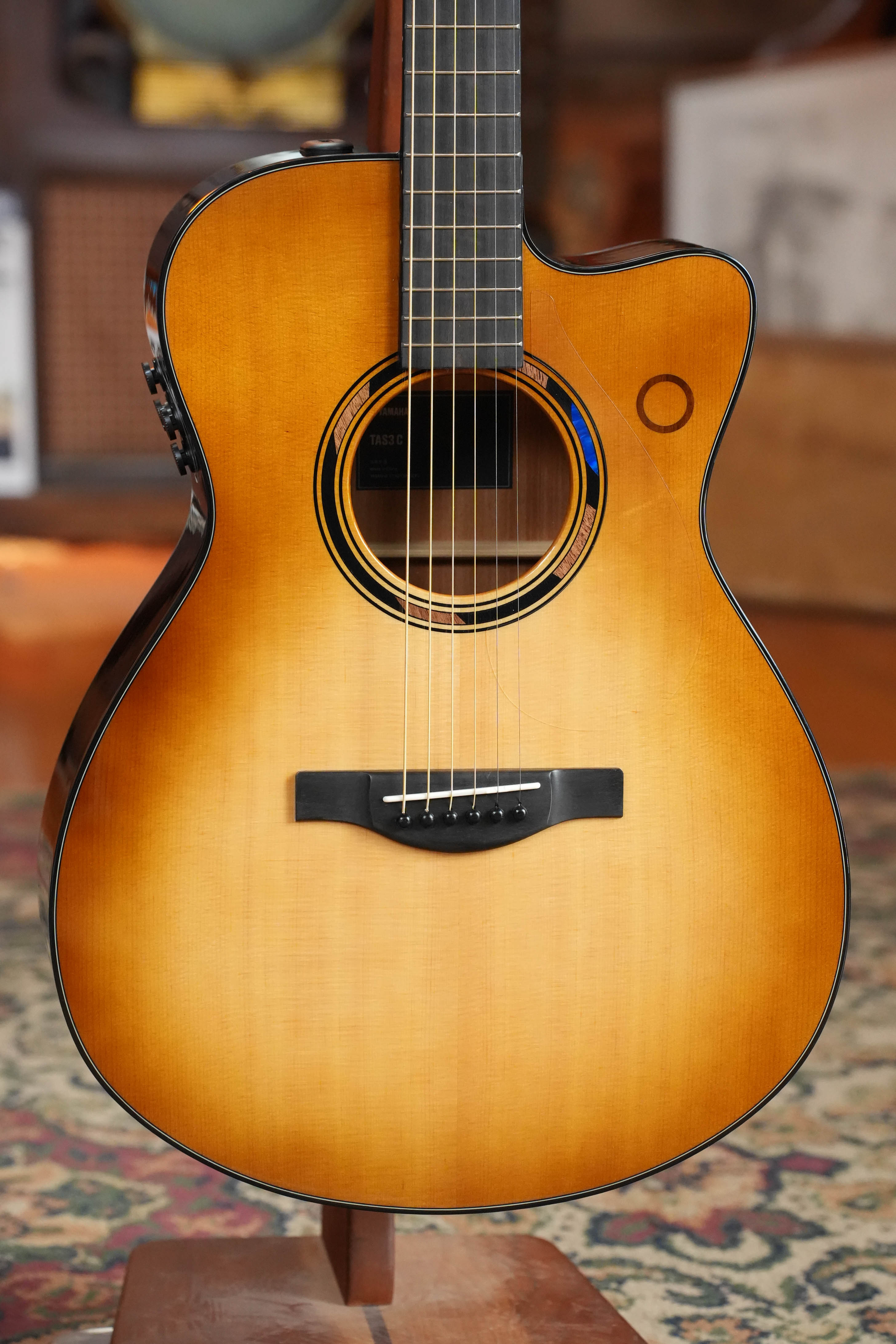 *New 2026 Model* Yamaha TAS3C-SBD Sitka/Mahogany Sandburst Concert Guitar w/the NEWEST TransAcoustic System #0165