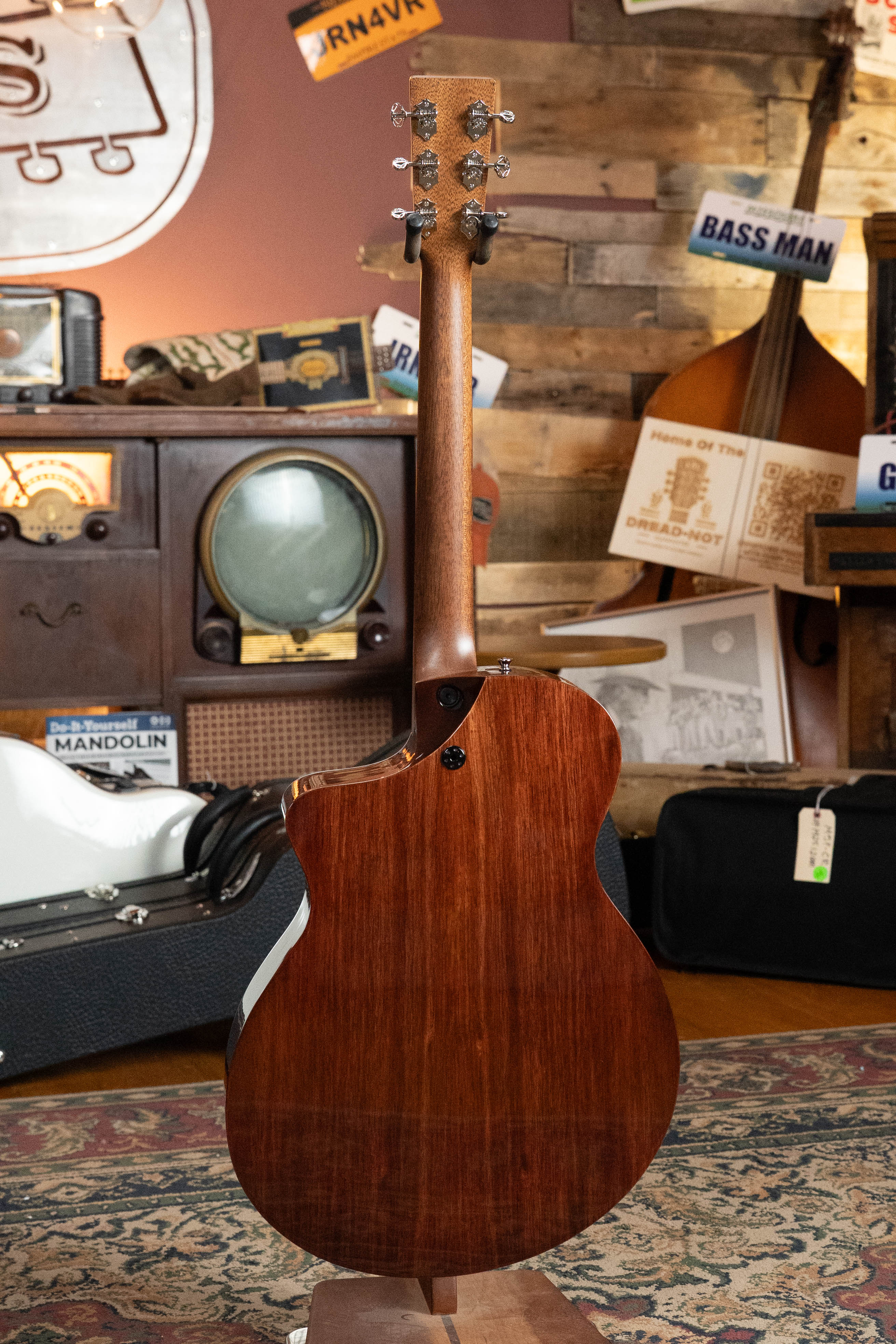 *New 2026 Model* Martin SC-13E Modern Mezcal Burst Road Series Spruce/Koa Fine Veneer Cutaway S-Body Guitar w/LR Baggs Electronics #6120