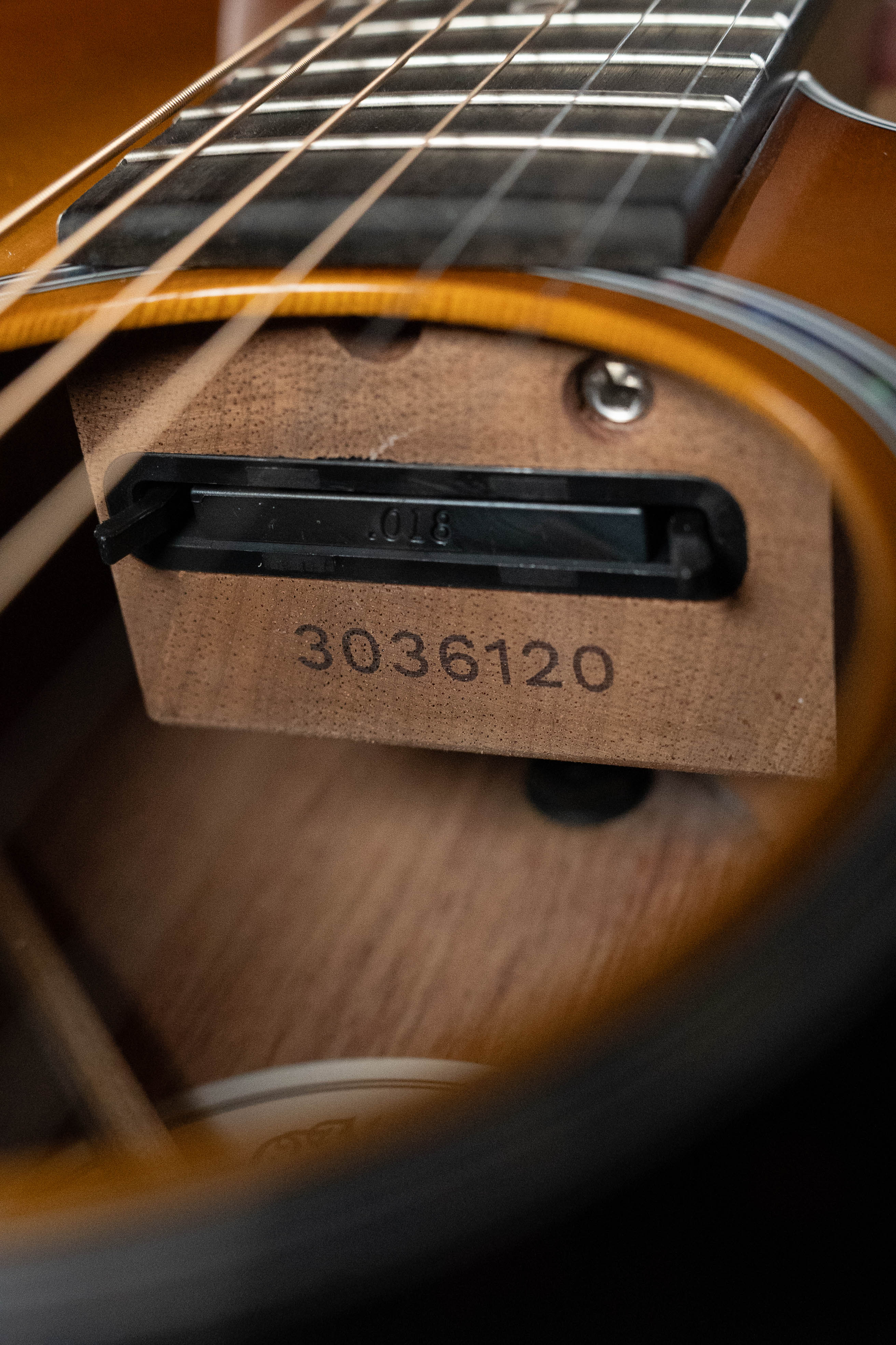 *New 2026 Model* Martin SC-13E Modern Mezcal Burst Road Series Spruce/Koa Fine Veneer Cutaway S-Body Guitar w/LR Baggs Electronics #6120