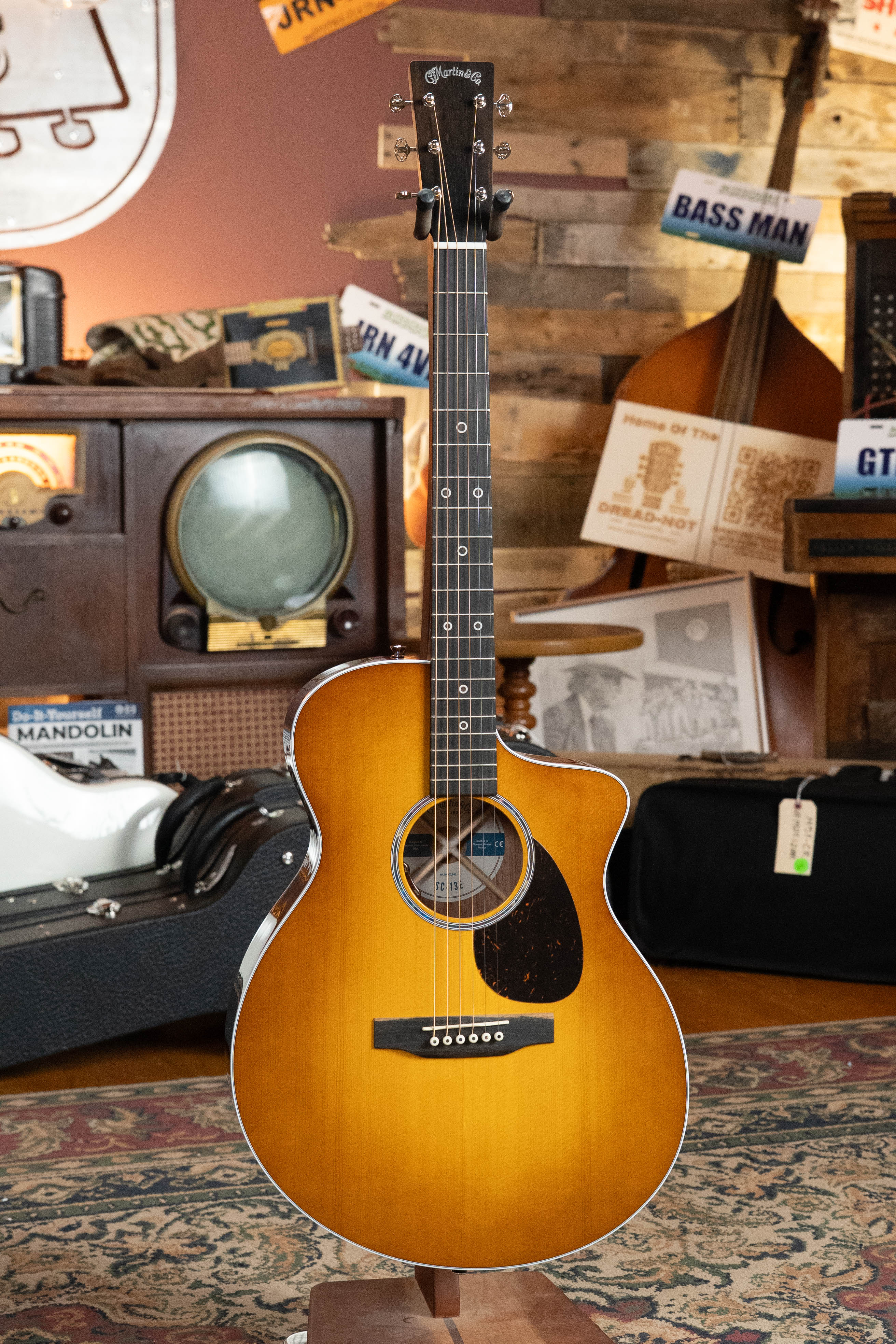 *New 2026 Model* Martin SC-13E Modern Mezcal Burst Road Series Spruce/Koa Fine Veneer Cutaway S-Body Guitar w/LR Baggs Electronics #6120